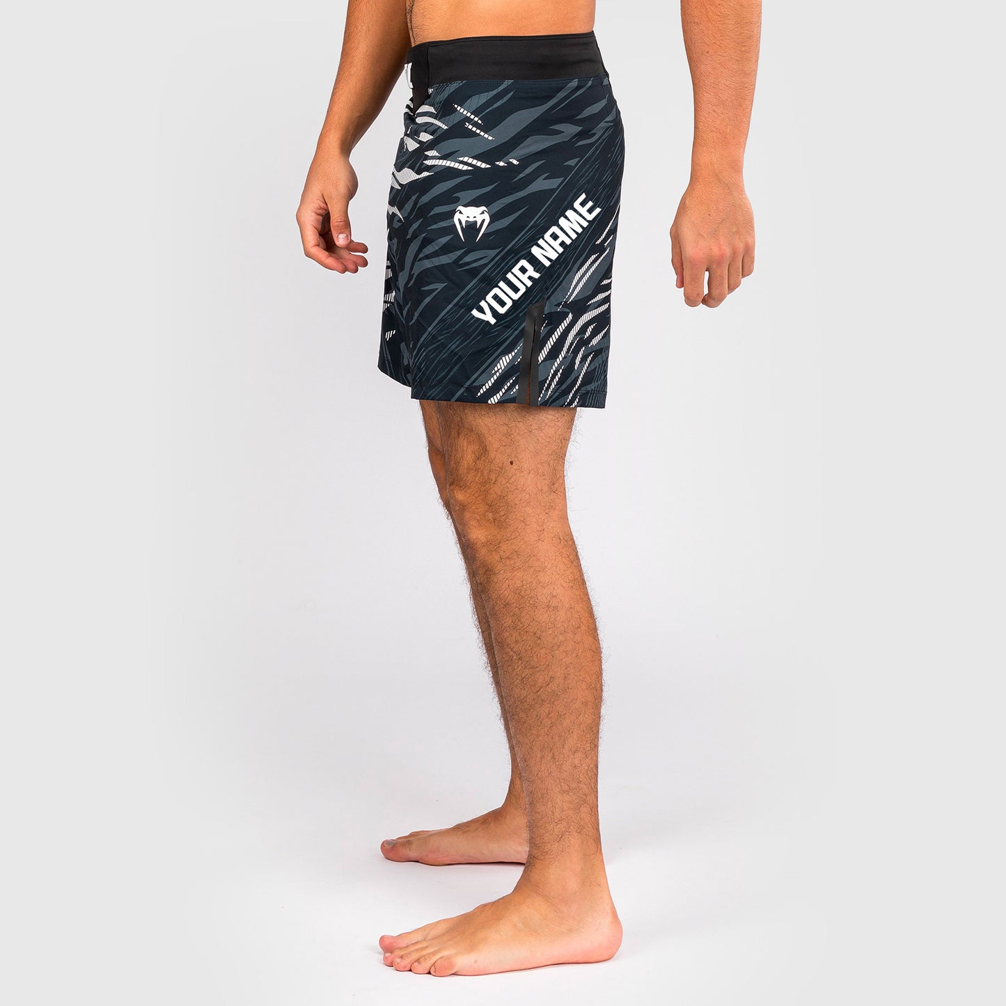 UFC Fusion by Venum Personalizzati Authentic Fight Night Shorts da Lotta per Uomo - Fit Corto - Nero