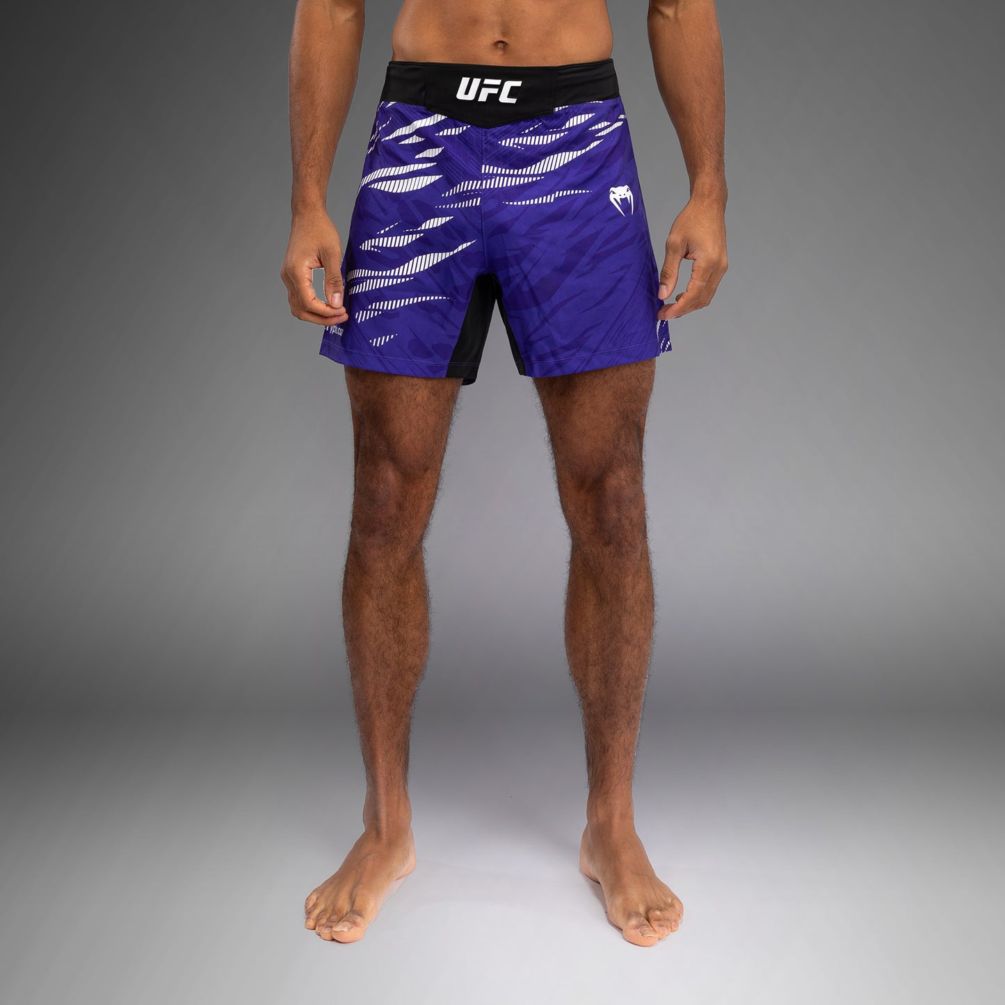 UFC Fusion by Venum Authentic Fight Night Pantaloncini da combattimento - Viola