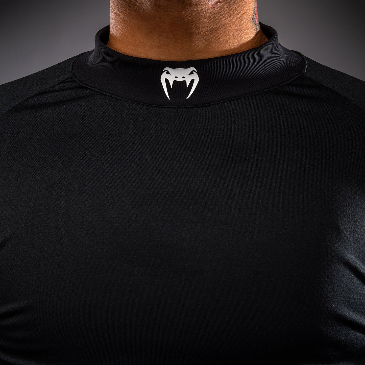Venum MX Basics T-shirt a maniche lunghe - Nero/Bianco