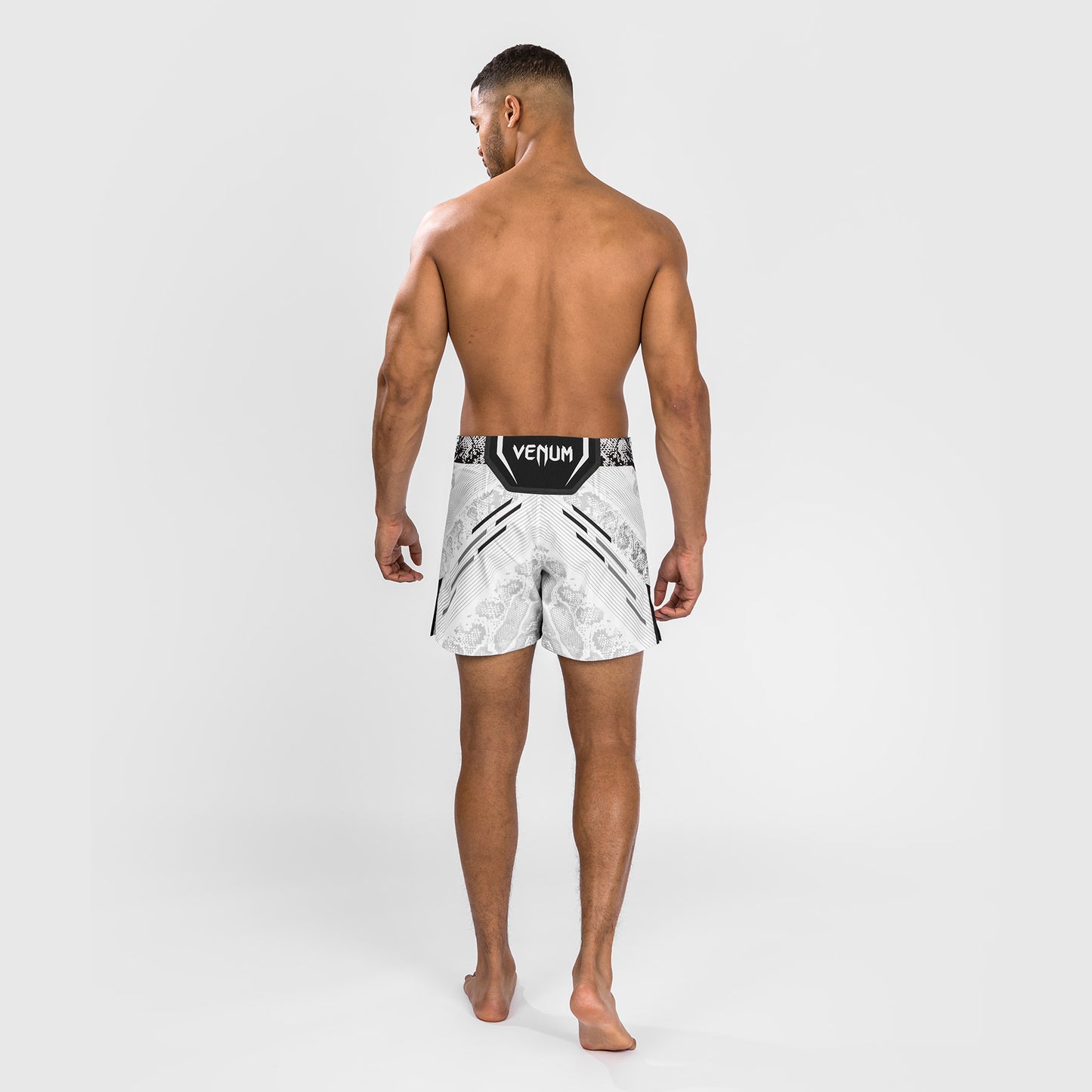 Pantaloncini da combattimento UFC Adrenaline by Venum personalizzati Authentic Fight Night Uomo - Short Fit – Bianco