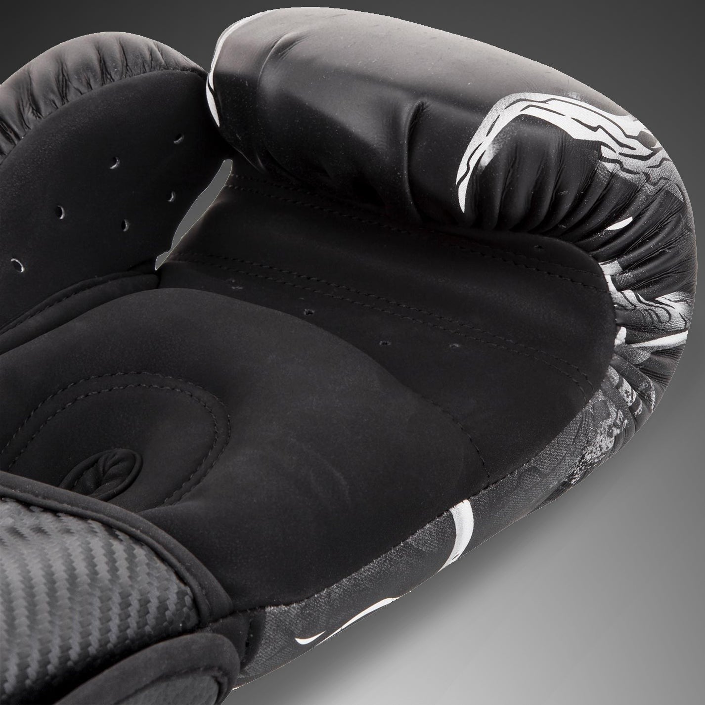 Guanti da boxe Venum Dragon's Flight