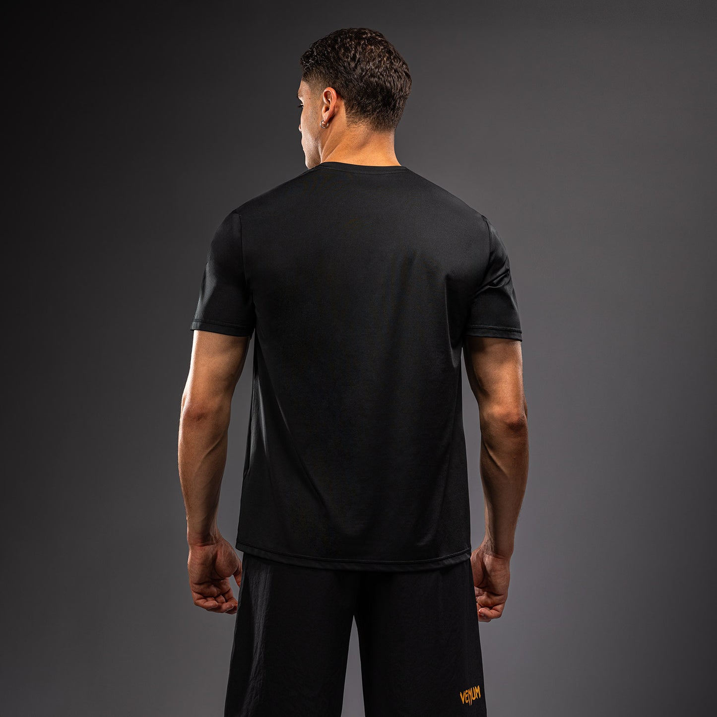 Venum Classic T-shirt Dry Tech - Nero/Oro