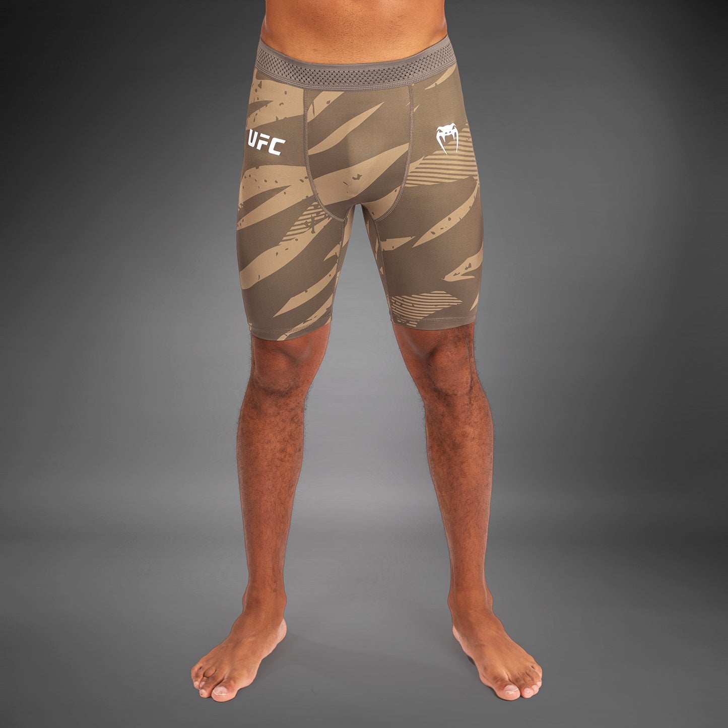 UFC Adrenaline by Venum Fight Week Vale Tudo Short da Uomo - Desert Camo