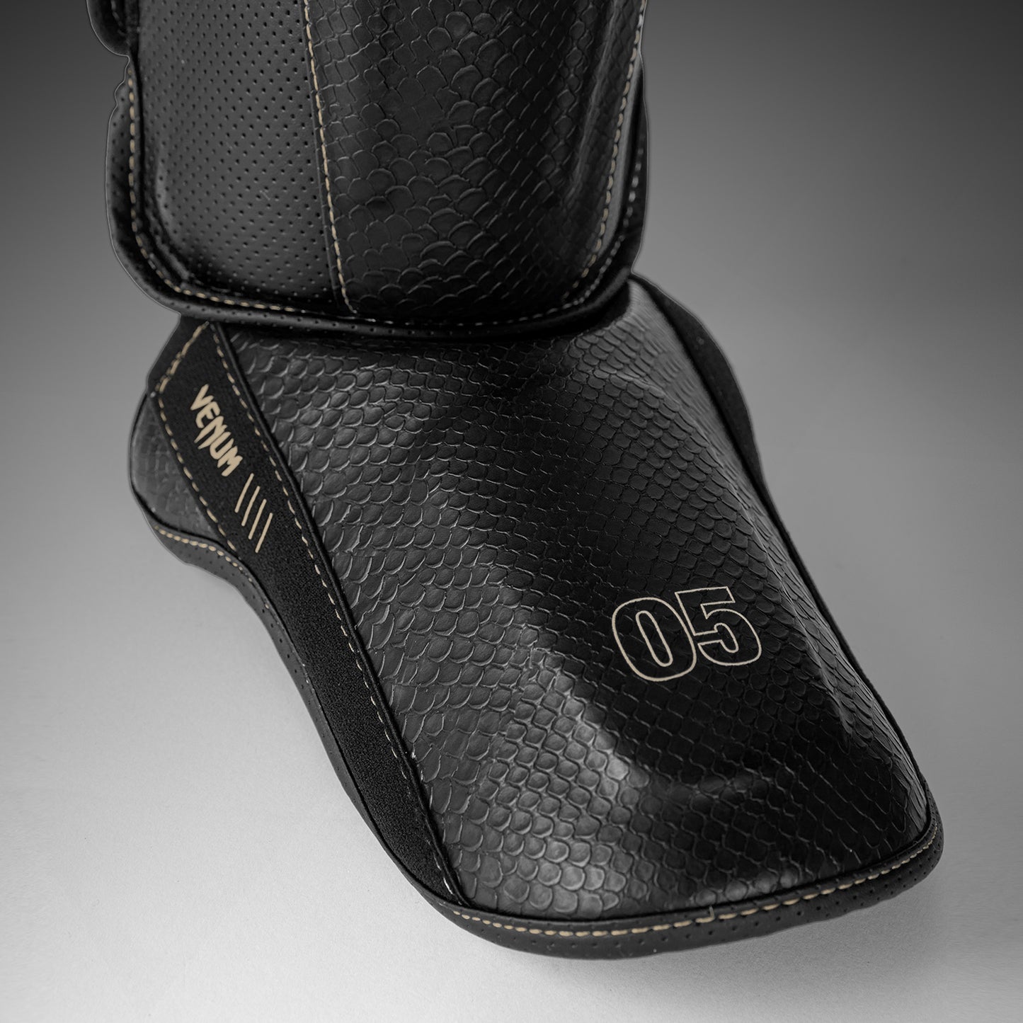 Venum Impact Evo Scales Paratibie – Nero