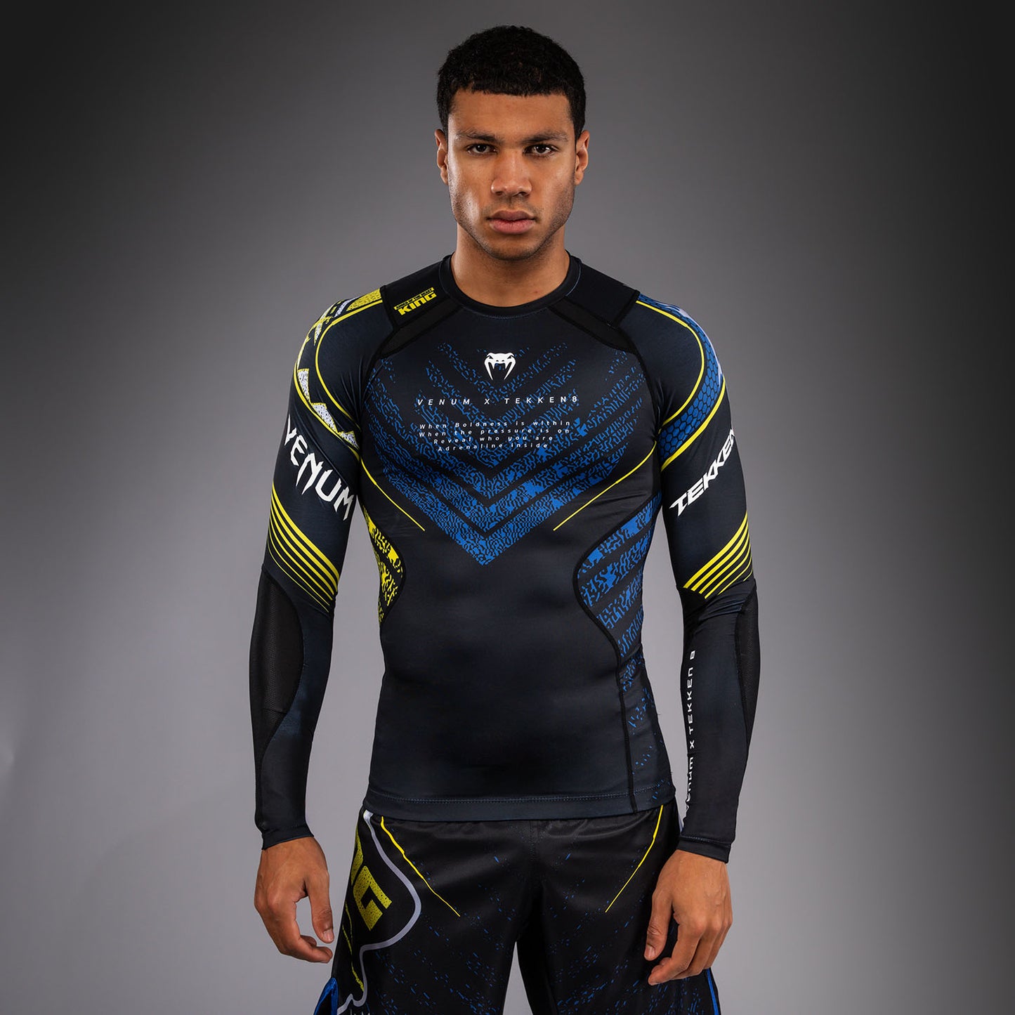 Venum x TEKKEN 8 Rashguard a Maniche Lunghe - King - Nero/Giallo