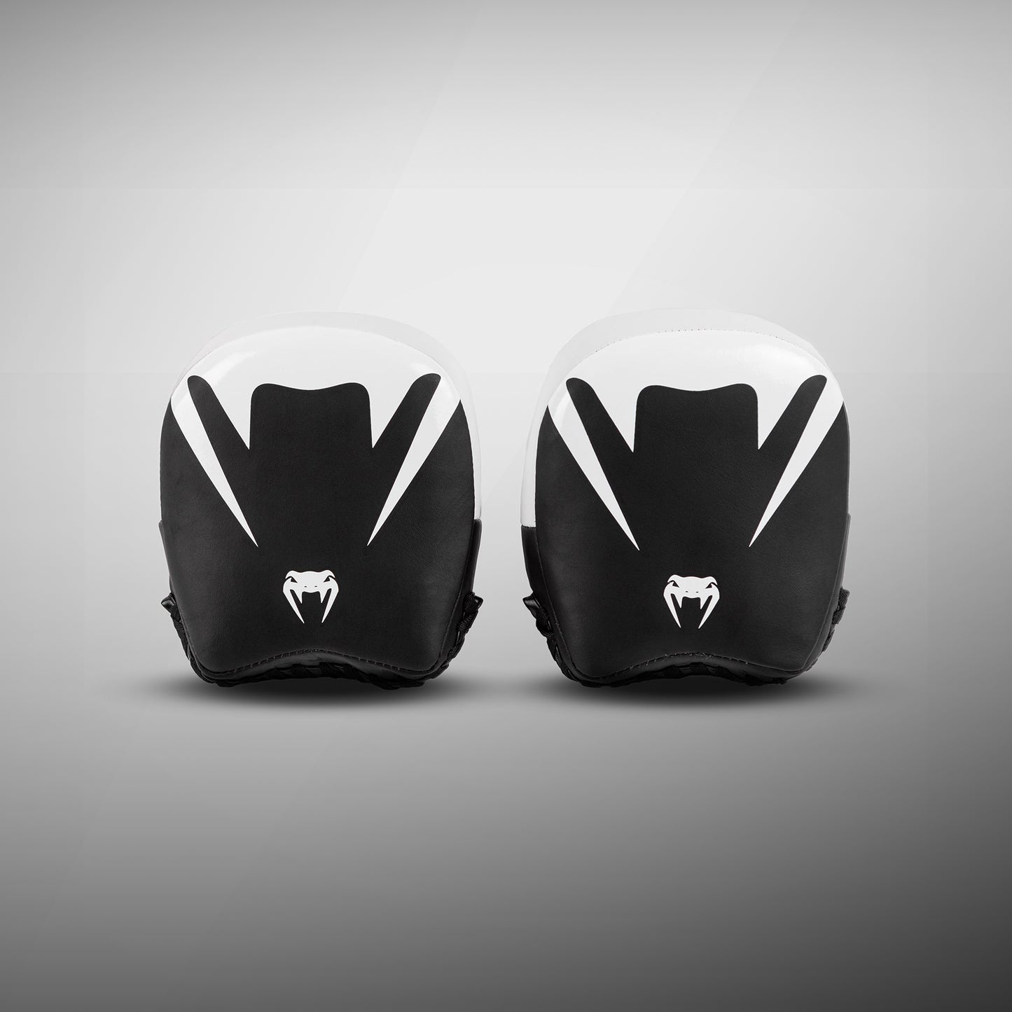 Venum Elite Thick Coaching Mitts Leather Mini (Coppia) - Nero/Bianco