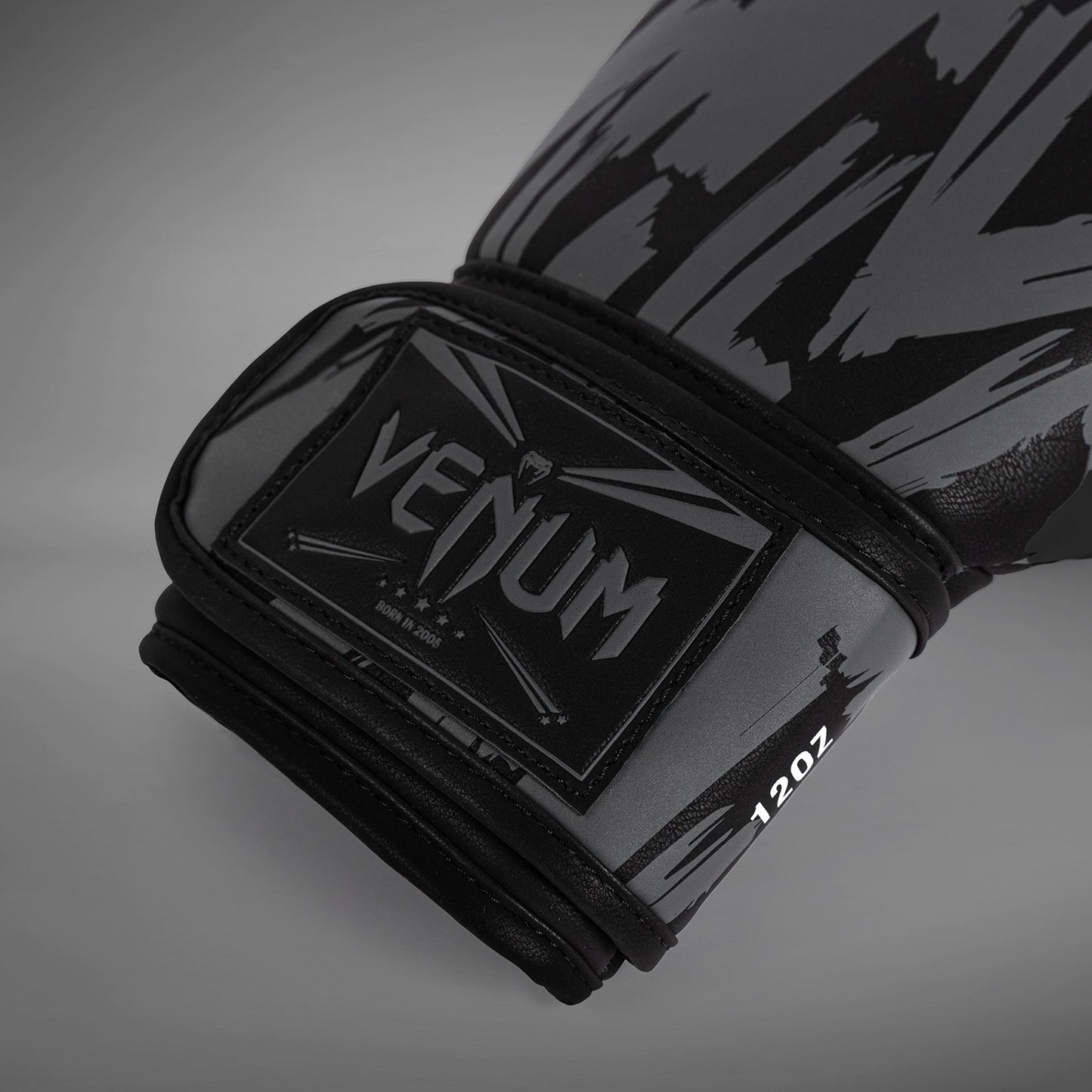 Venum Graffiti Guantoni da Boxe - Carbone Urbano