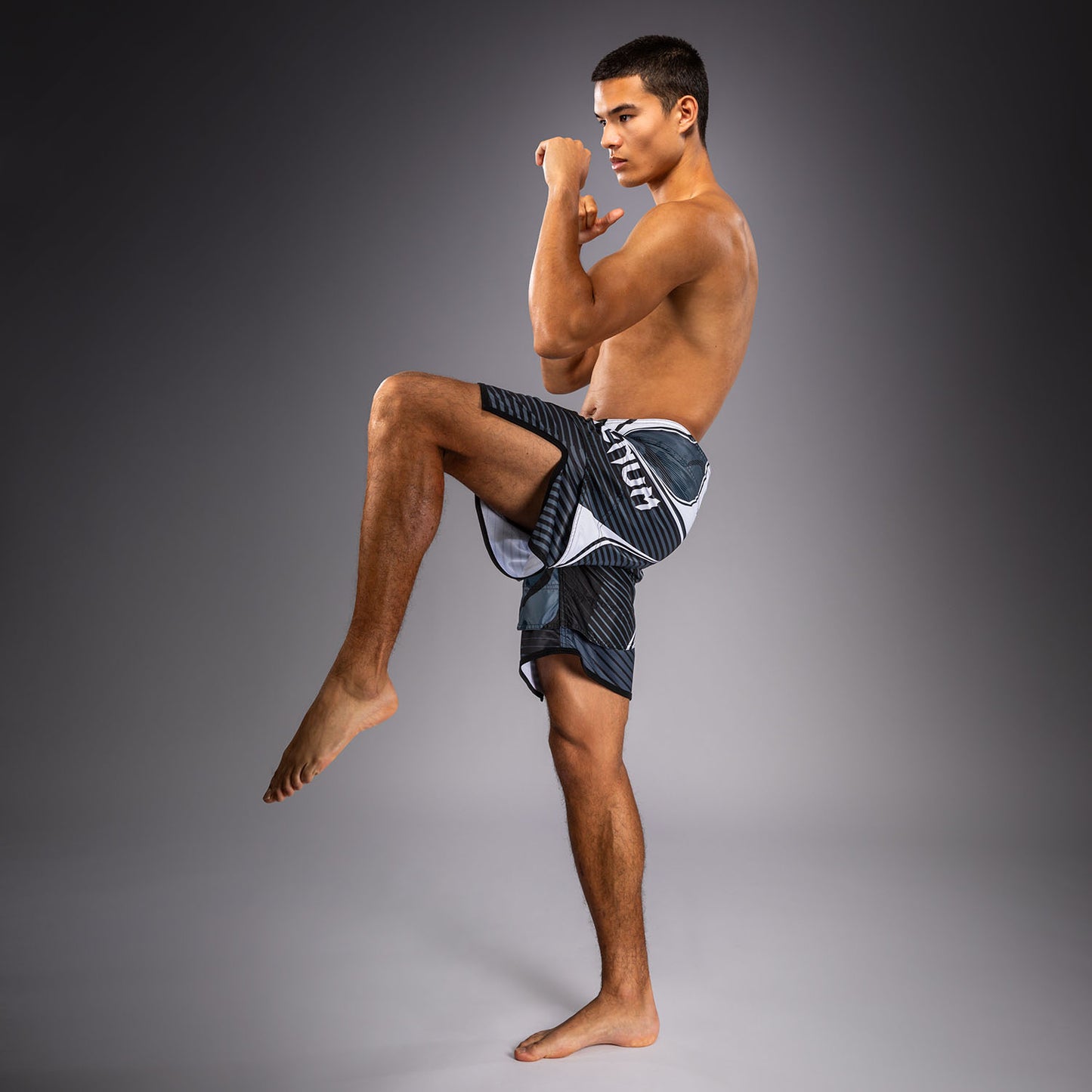 Venum Camo Hero Pantaloncini da Combattimento - Blu Navy Scuro/Blu