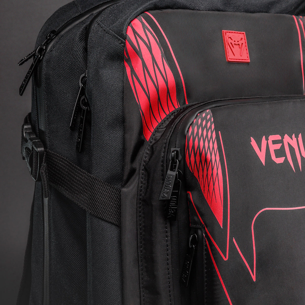 Venum Amazonia Reborn Zaino (15-25 L) - Nero/Rosso