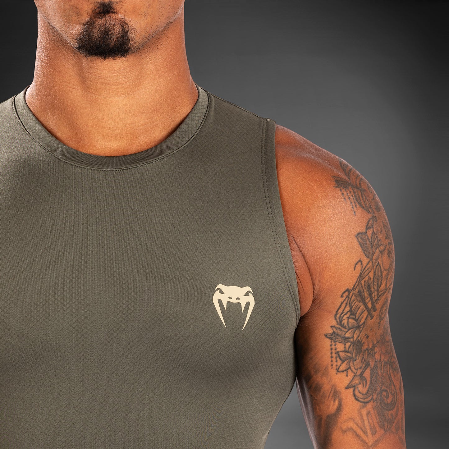 Venum Contender Rashguard senza maniche - Cachi