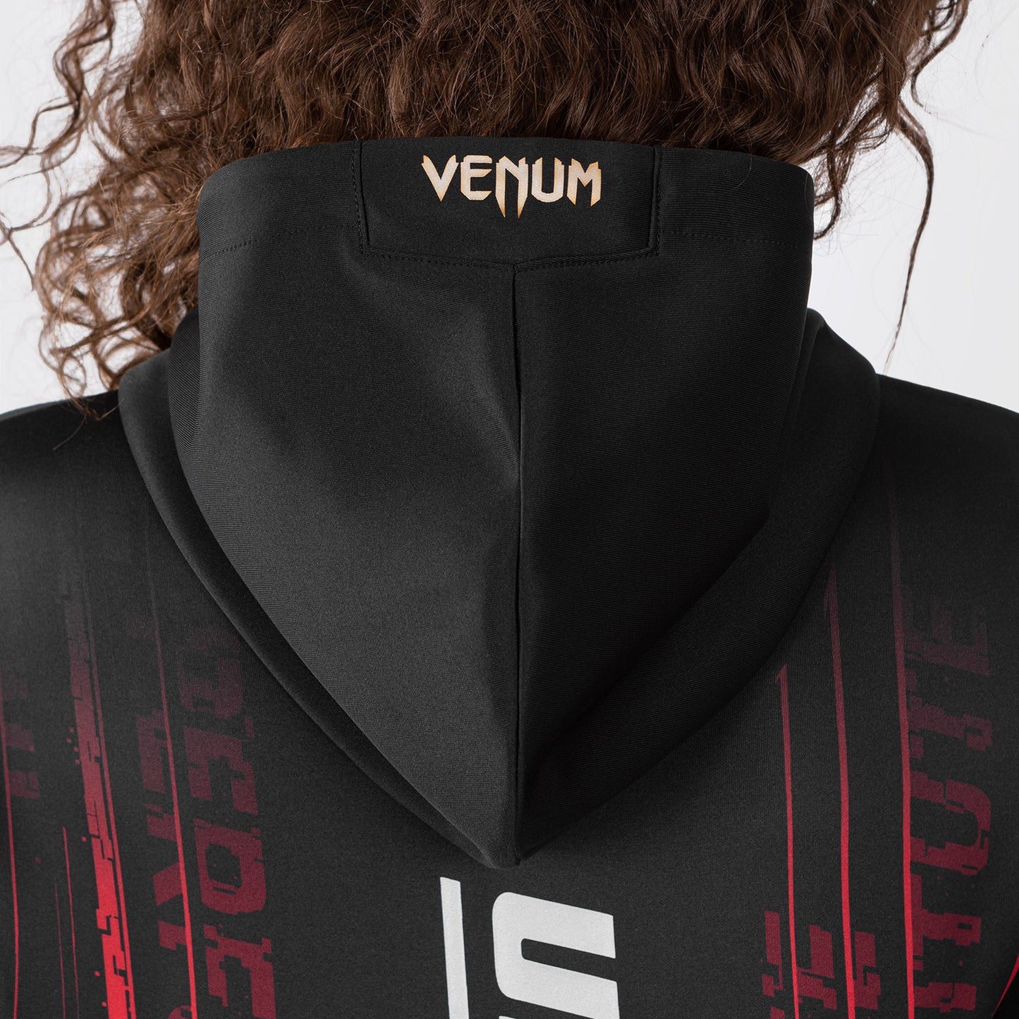 UFC Venum Performance Institute 2.0 Felpa con Cappuccio da Donna - Nero/Rosso