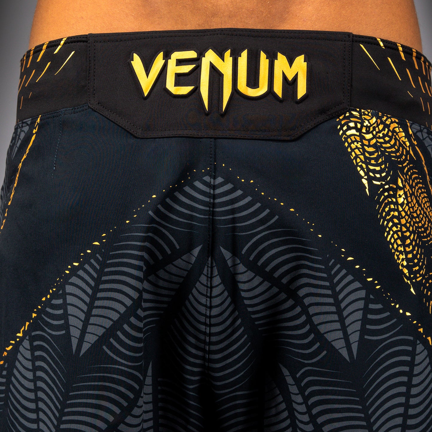 UFC Zenith by Venum Authentic Fight Night Pantaloncini da combattimento Gladiator Uomo Personalizzato - Champion