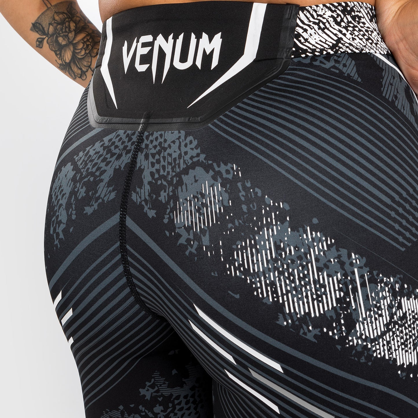 UFC Adrenaline by Venum Authentic Fight Night Pantaloncini Vale Tudo da Donna - Vestibilità Lunga - Nero