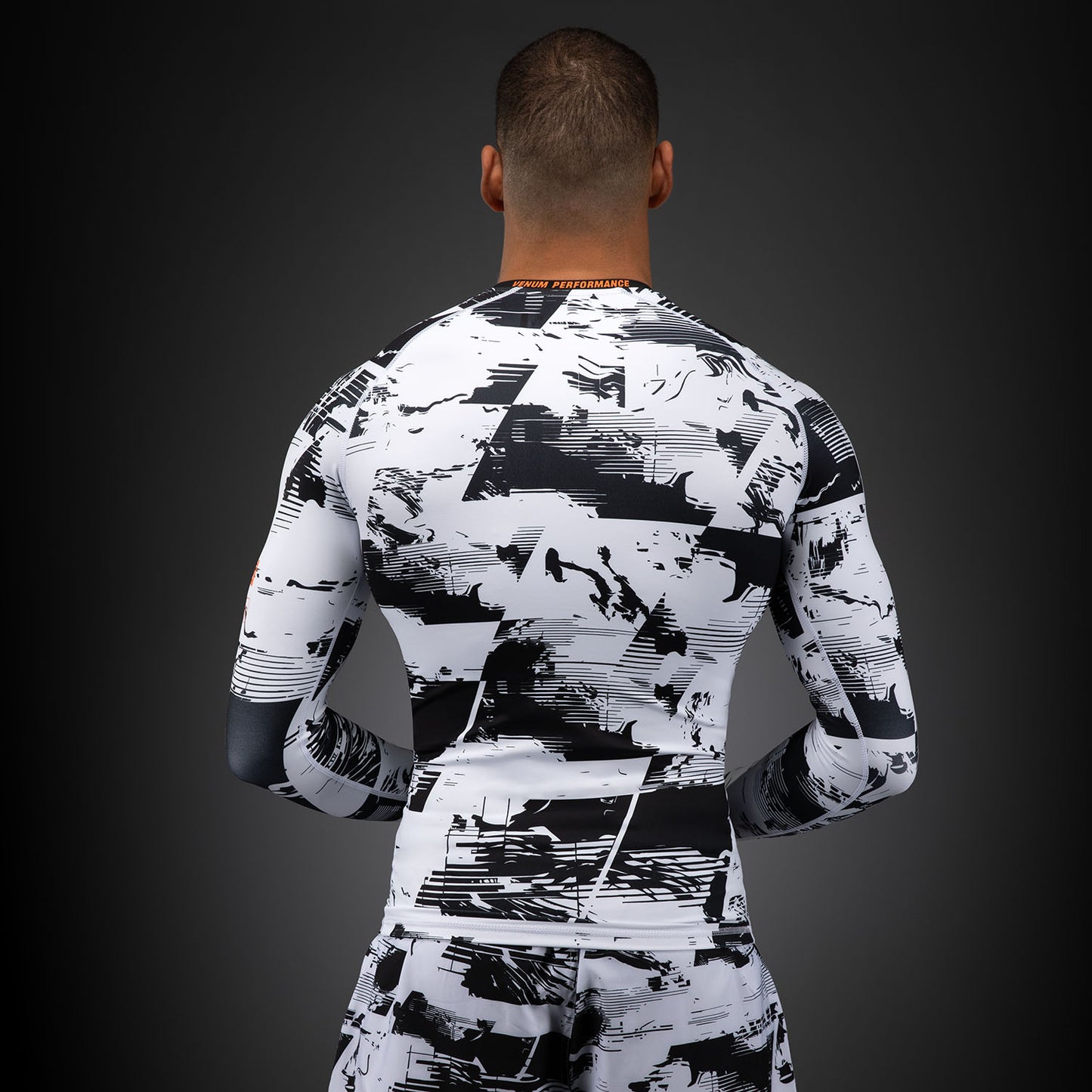 UFC Zenith by Venum Authentic Fight Week Rashguard maniche lunghe Performance Uomo - Bianco