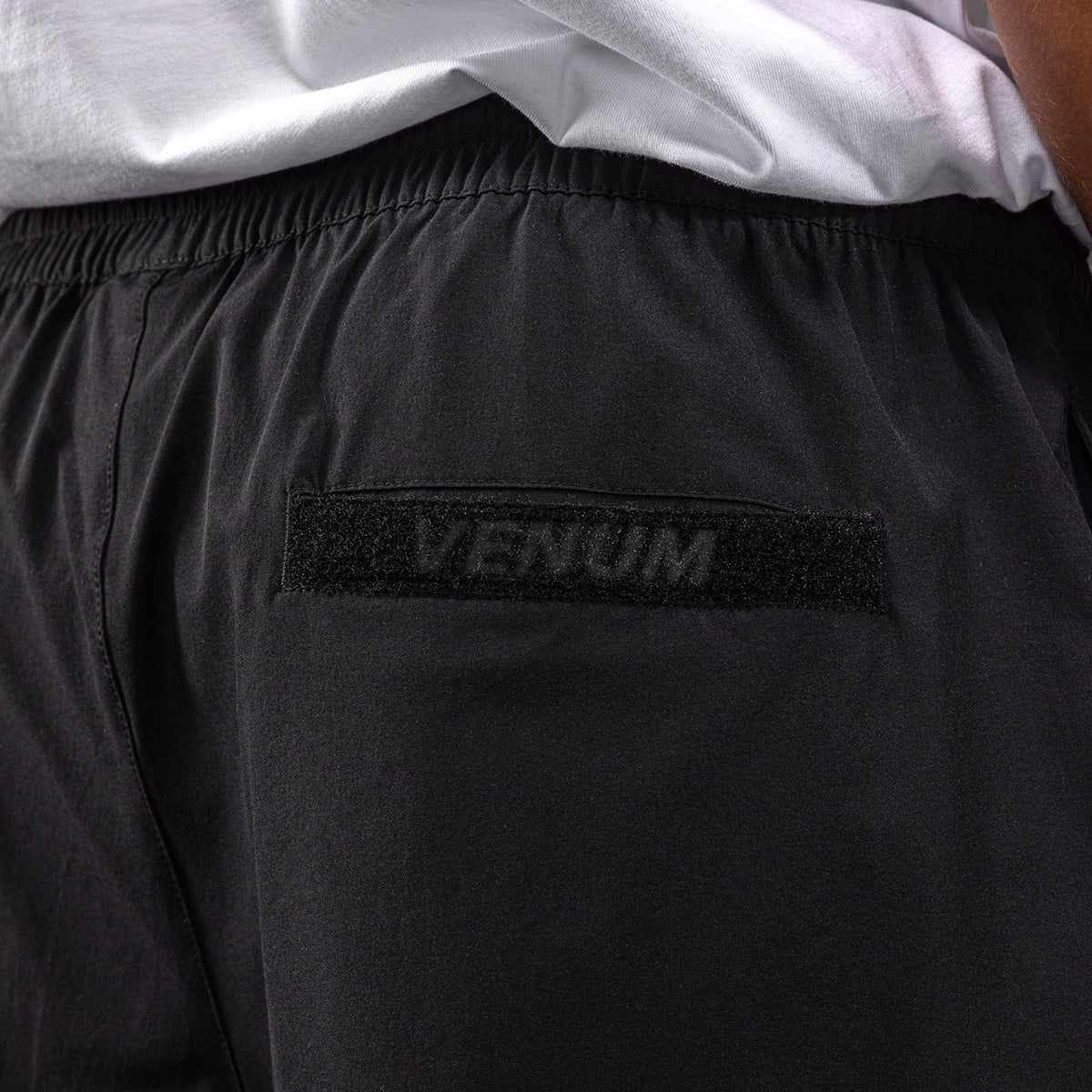 Venum Essential Woven Straight Pantaloni dritti - Nero