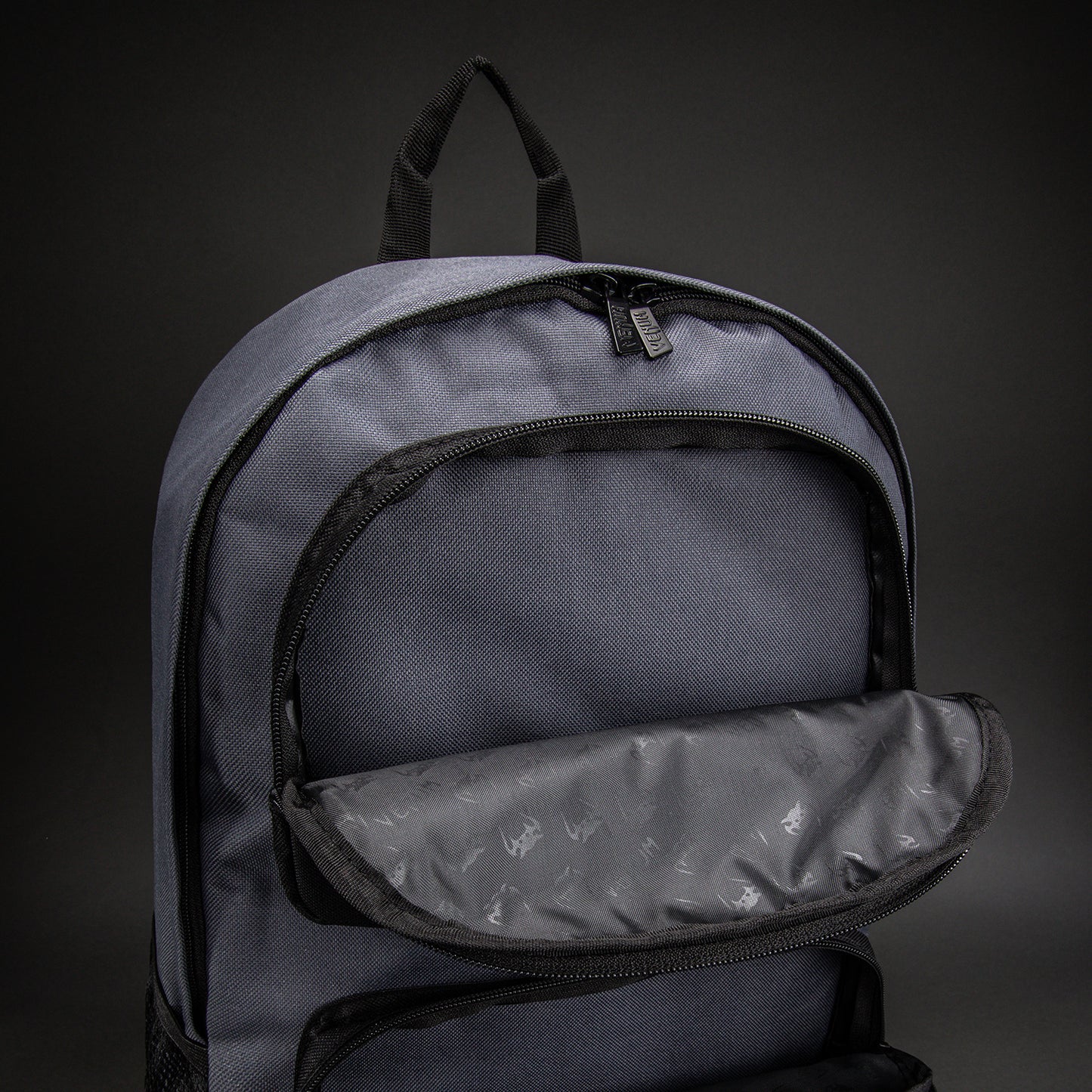 Venum Essential Zaino (24 L) - Grigio/Nero