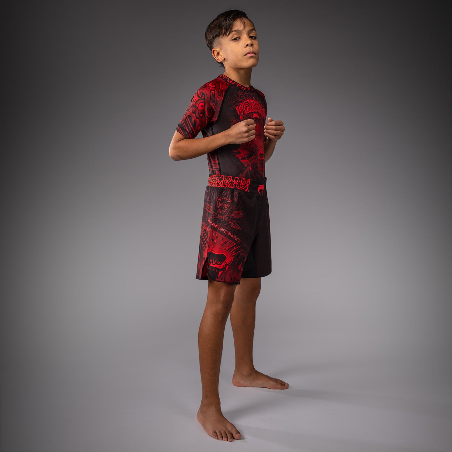 Venum Wolf Atak Pantaloncini da Combattimento Per Bambini – Nero/Rosso