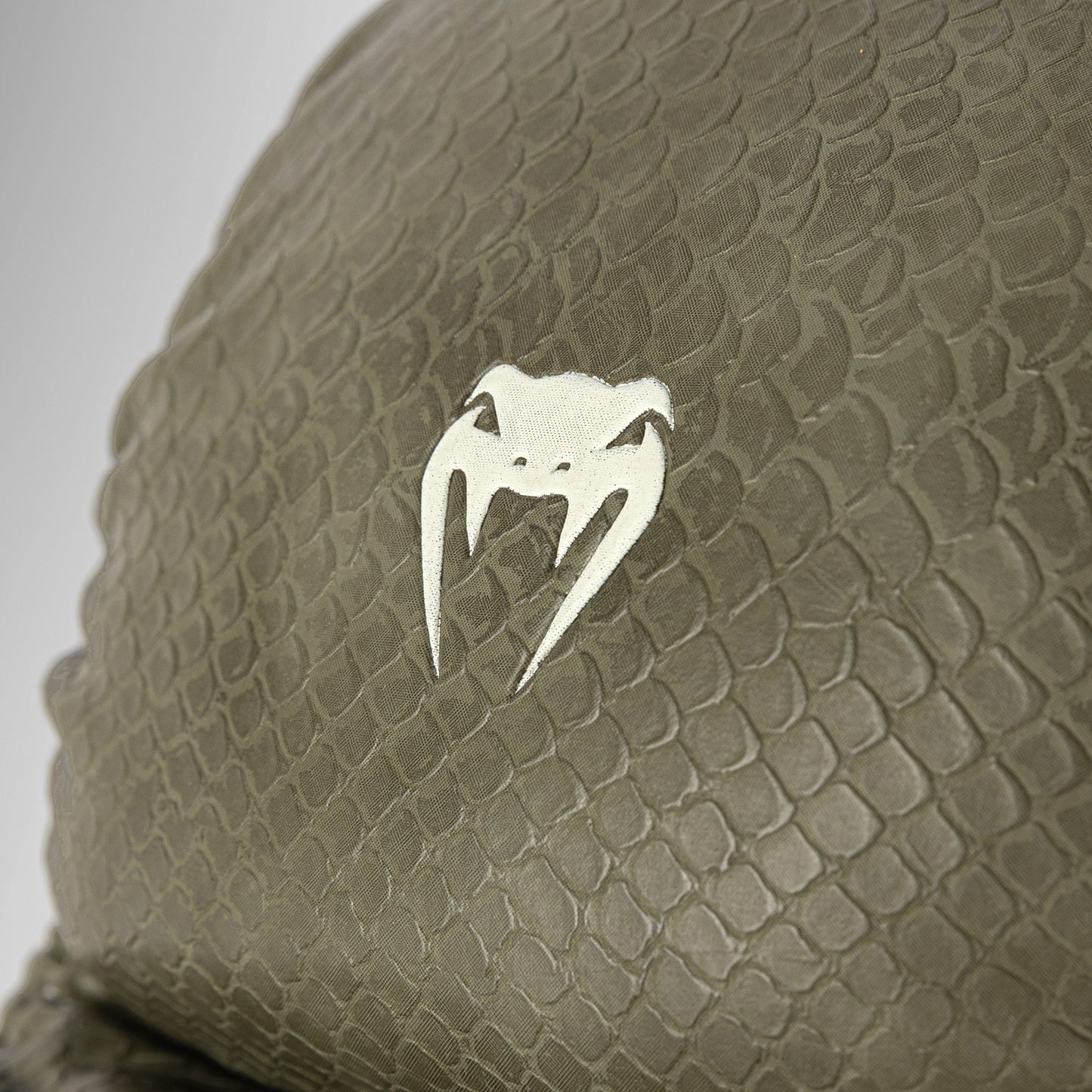 Venum Impact Evo Scales Guanti da MMA per allenamento – Verde Militare