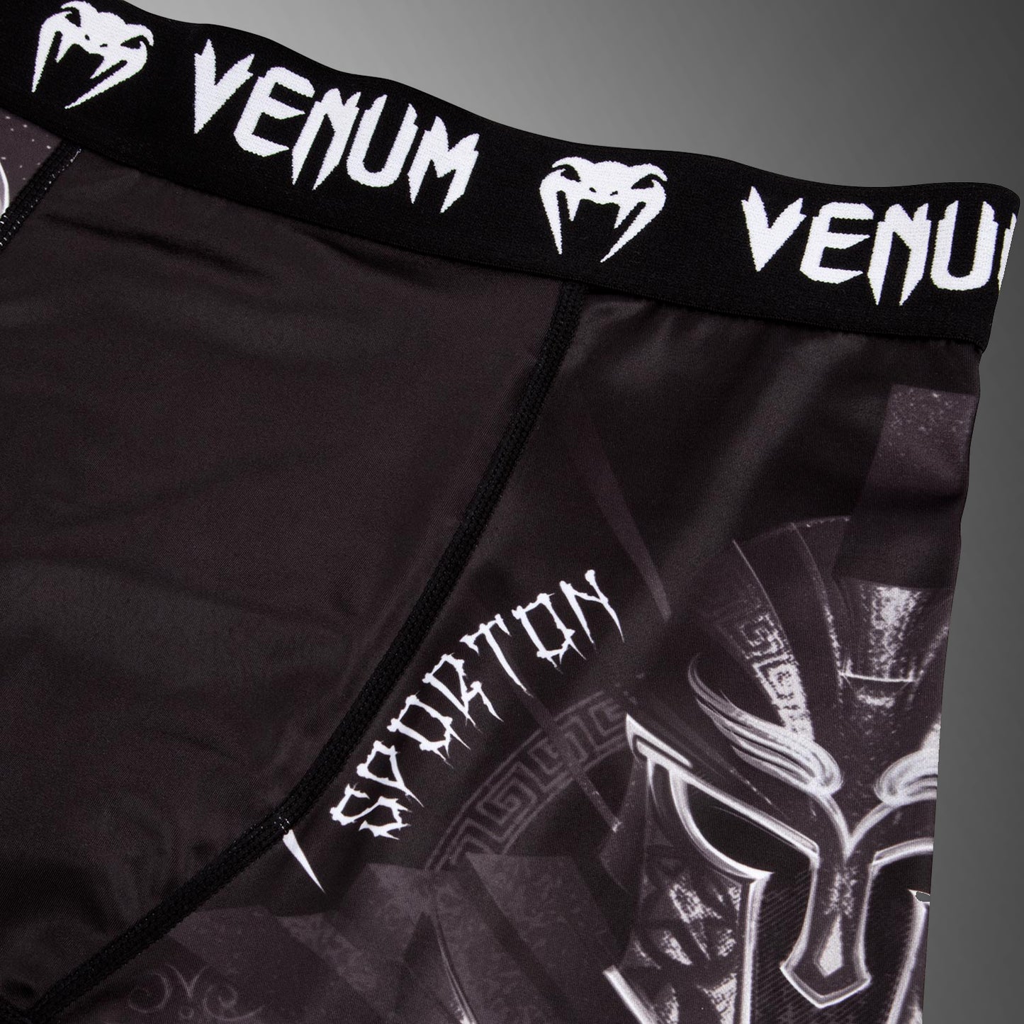 Pantaloncini Vale Tudo Venum Gladiator 3.0 - Nero/Bianco
