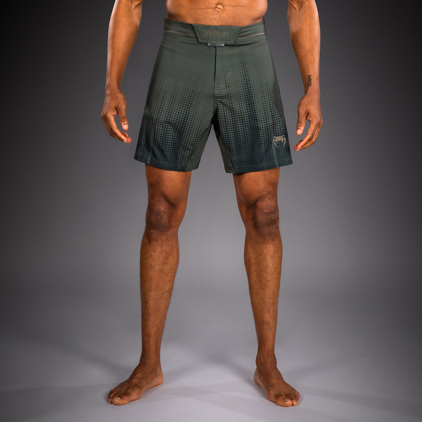 Venum Stealth Pantaloncini da Combattimento – Kaki/Verde Scuro