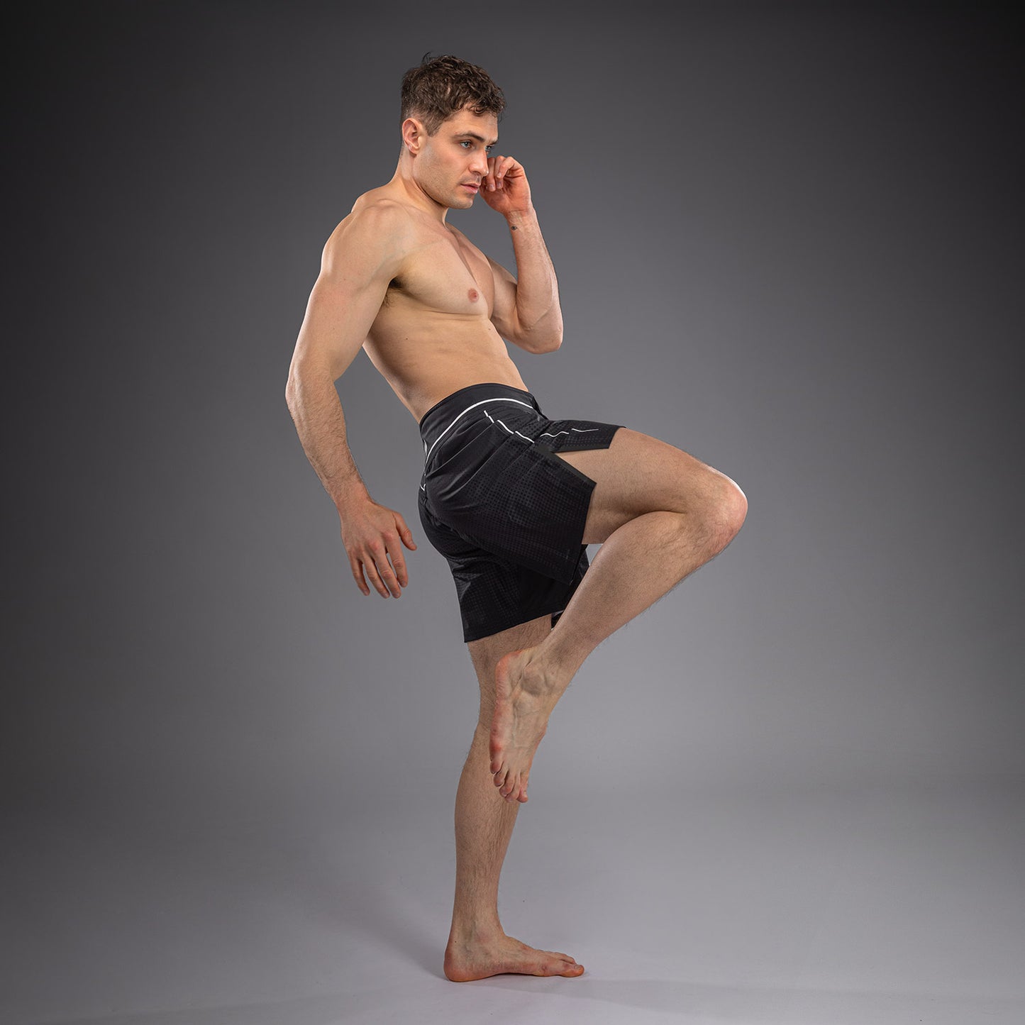 Venum Stealth Pantaloncini da Combattimento – Nero/Bianco