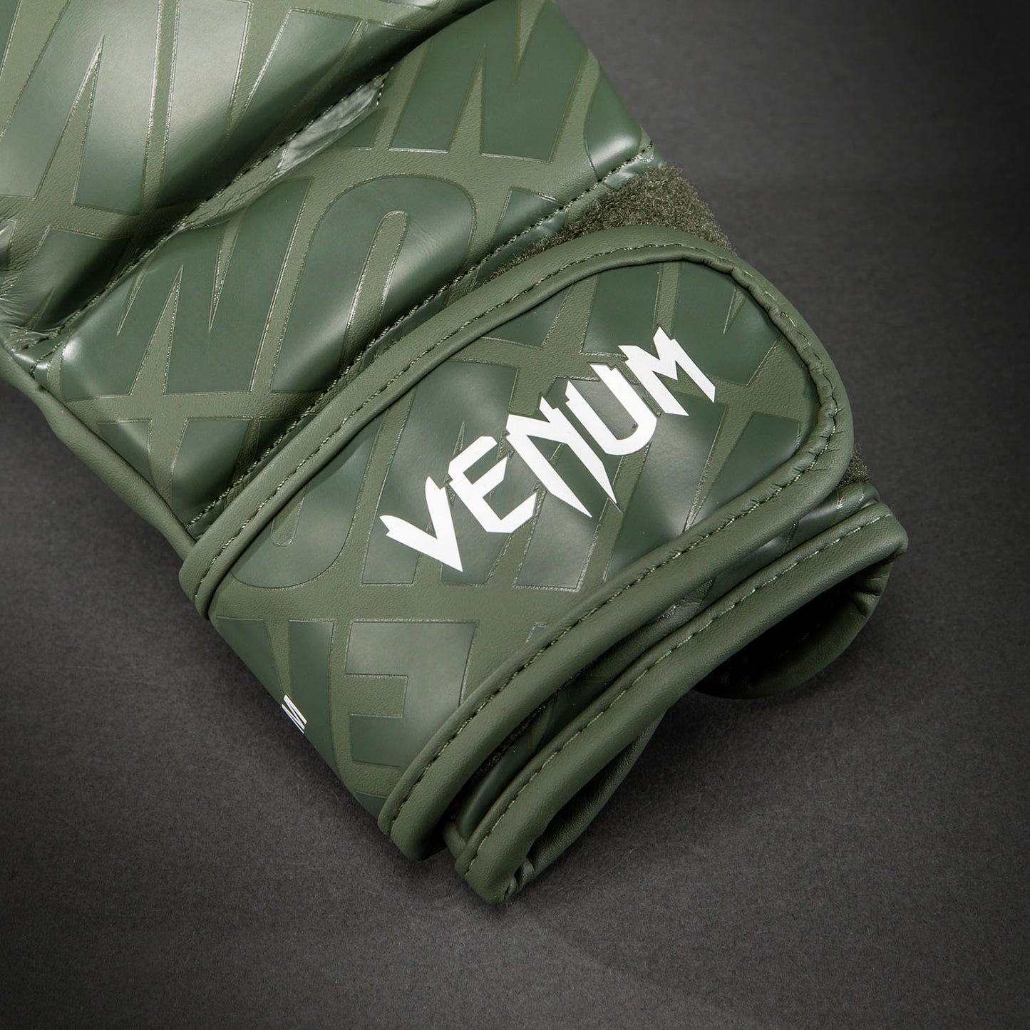 Venum Contender 1.5 XT 3D Guanti da Sparring - Kaki