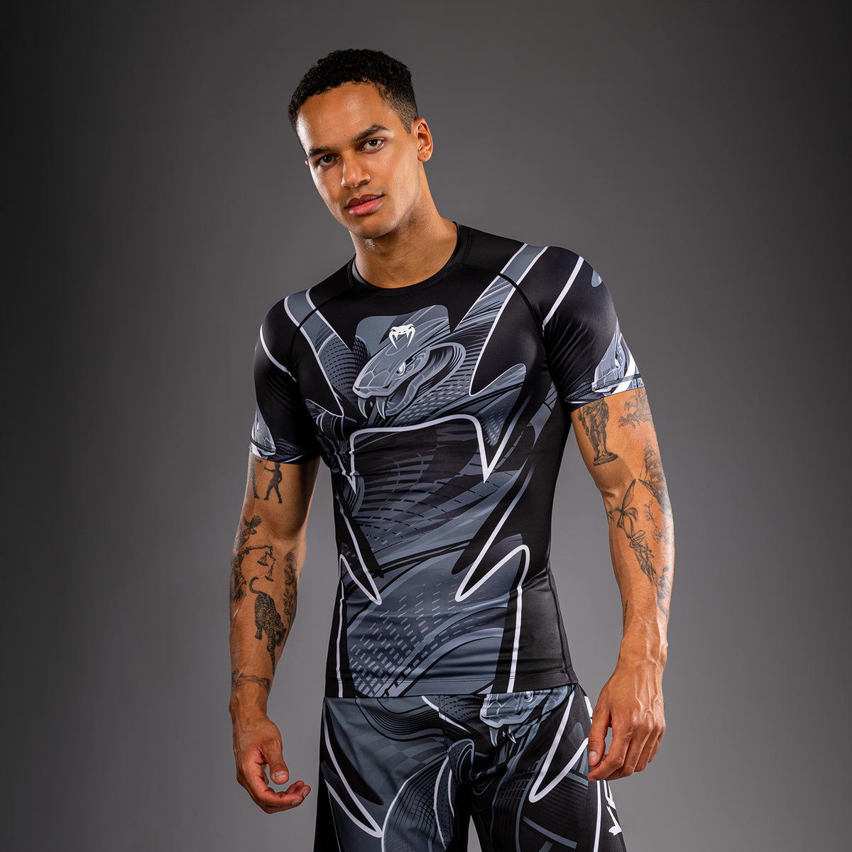 Venum Crimson Viper 2.0 Rashguard a maniche corte - Nero/Grigio