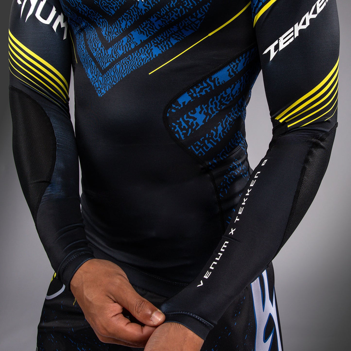 Venum x TEKKEN 8 Rashguard a Maniche Lunghe - King - Nero/Giallo