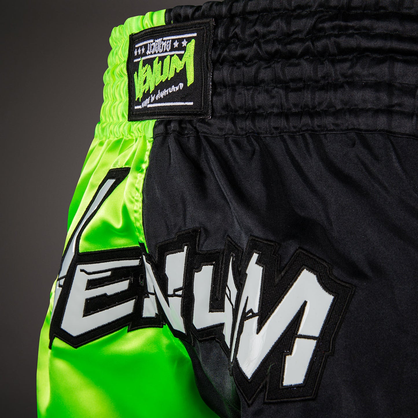 Venum Inferno 2.0 Pantaloni Muay Thai - Verde/Nero