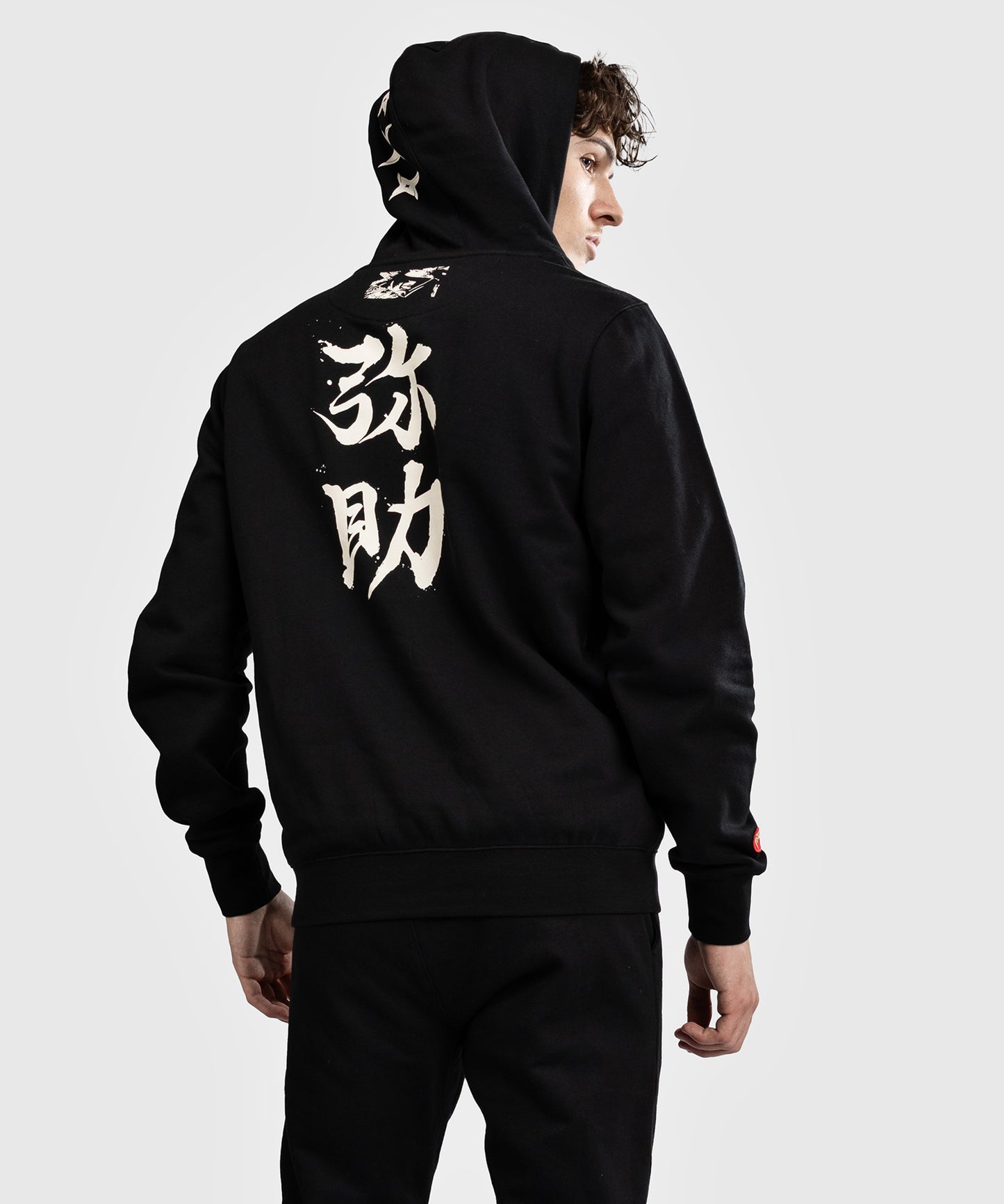 Venum x Assassin’s Creed Shadows Felpa con cappuccio - Nero