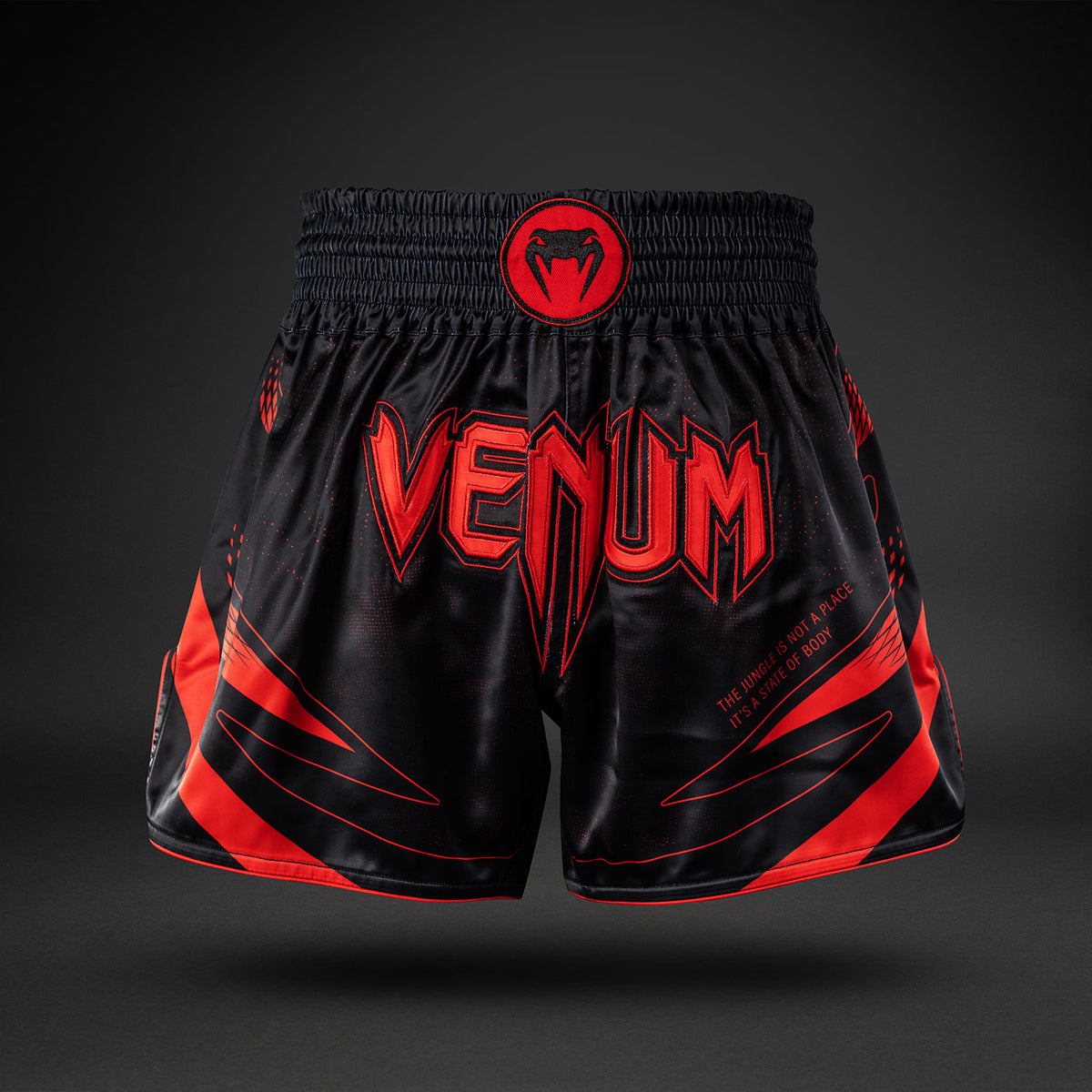 Venum Amazonia Reborn Pantaloncini da Muay Thai - Nero/Rosso