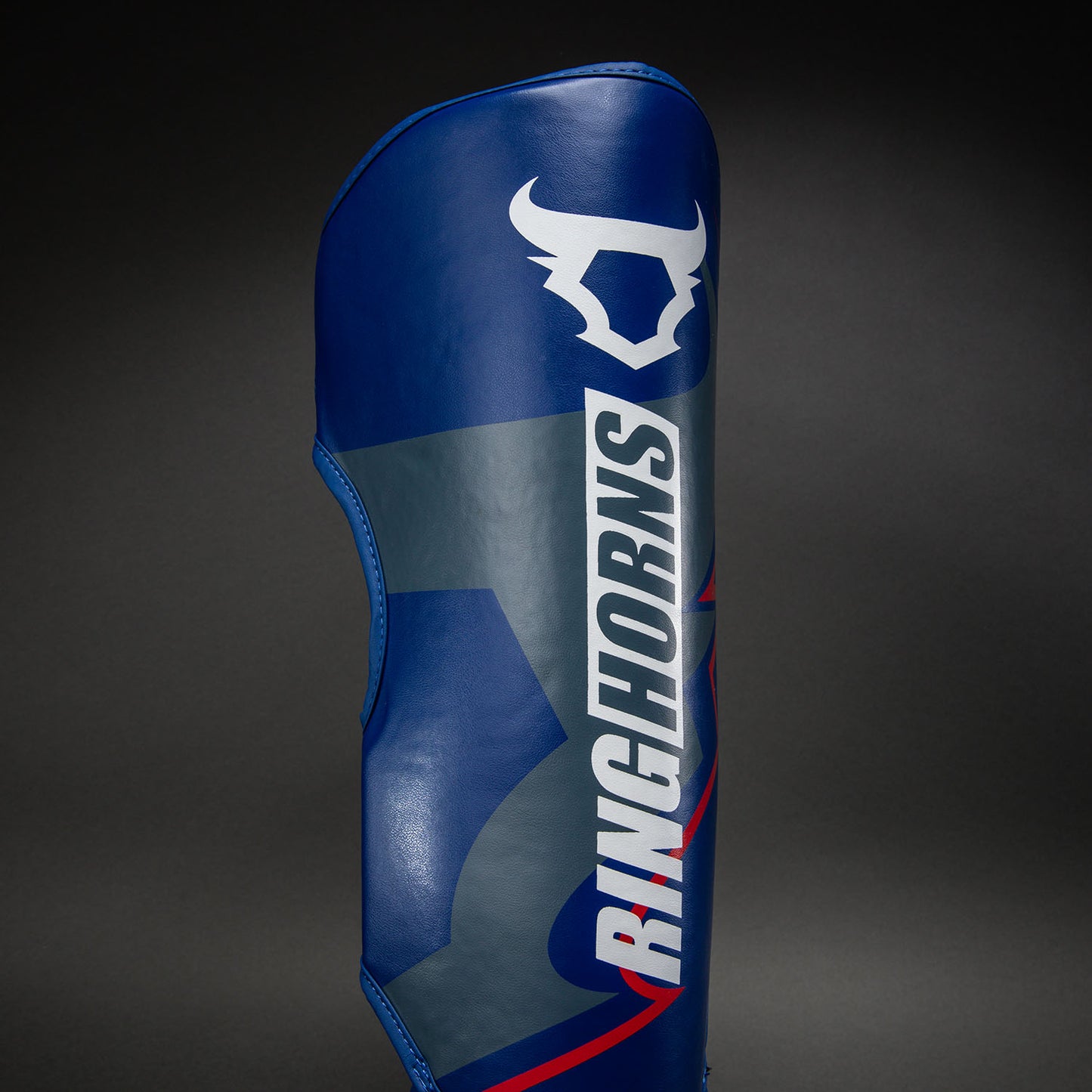 Ringhorns Charger by Venum Paratibie – Blu Navy/Rosso