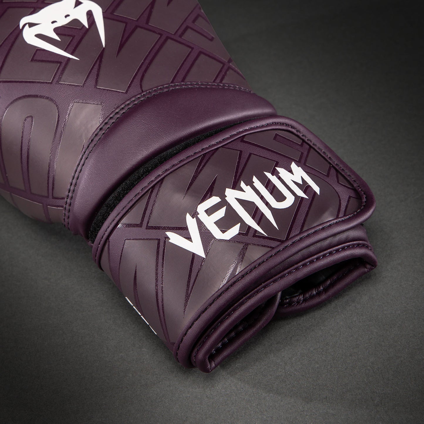 Venum Contender 1.5 XT 3D Guantoni da Boxe - Viola Scuro