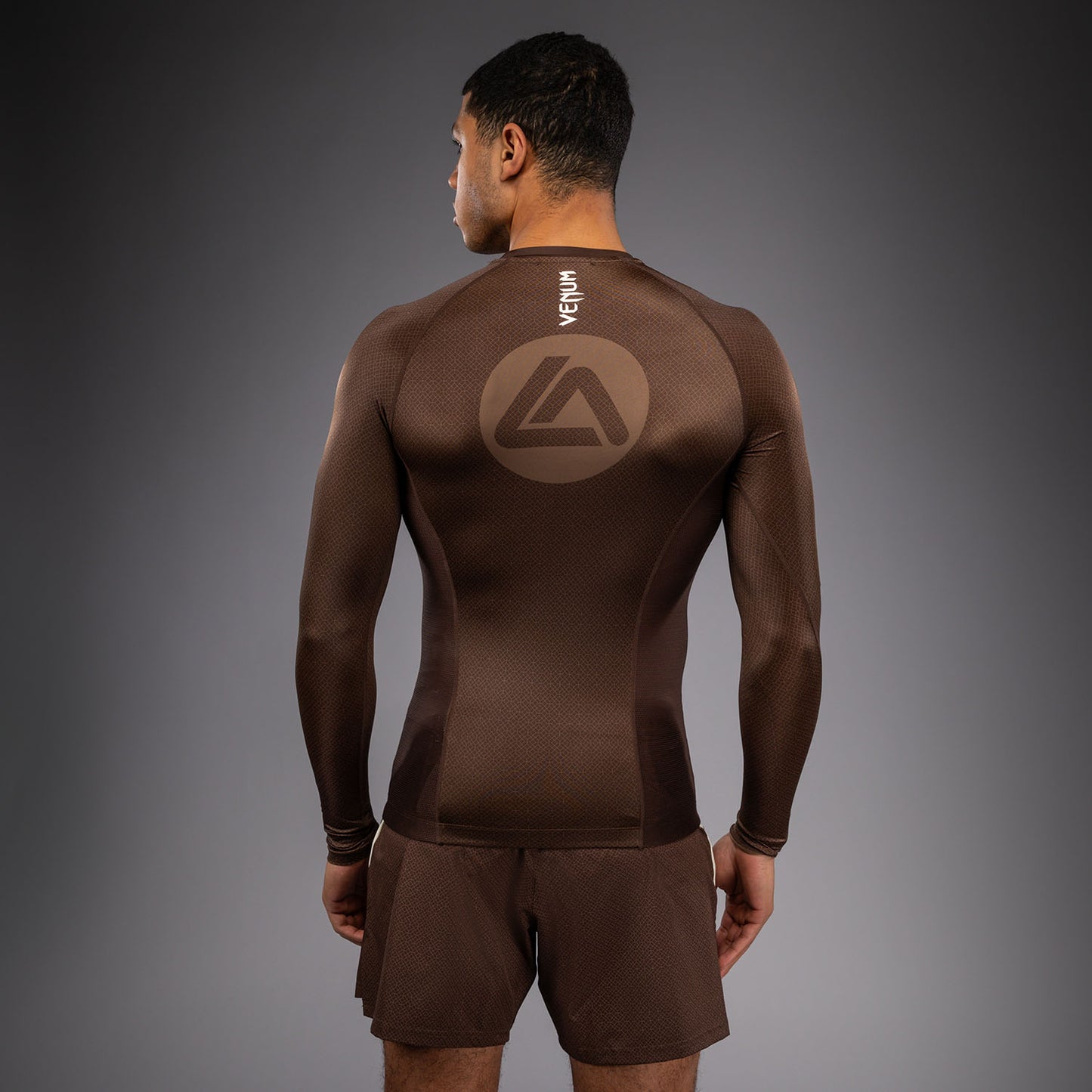 Venum x Roger Gracie Academy Rashguard a Maniche Lunghe - Marrone Scuro