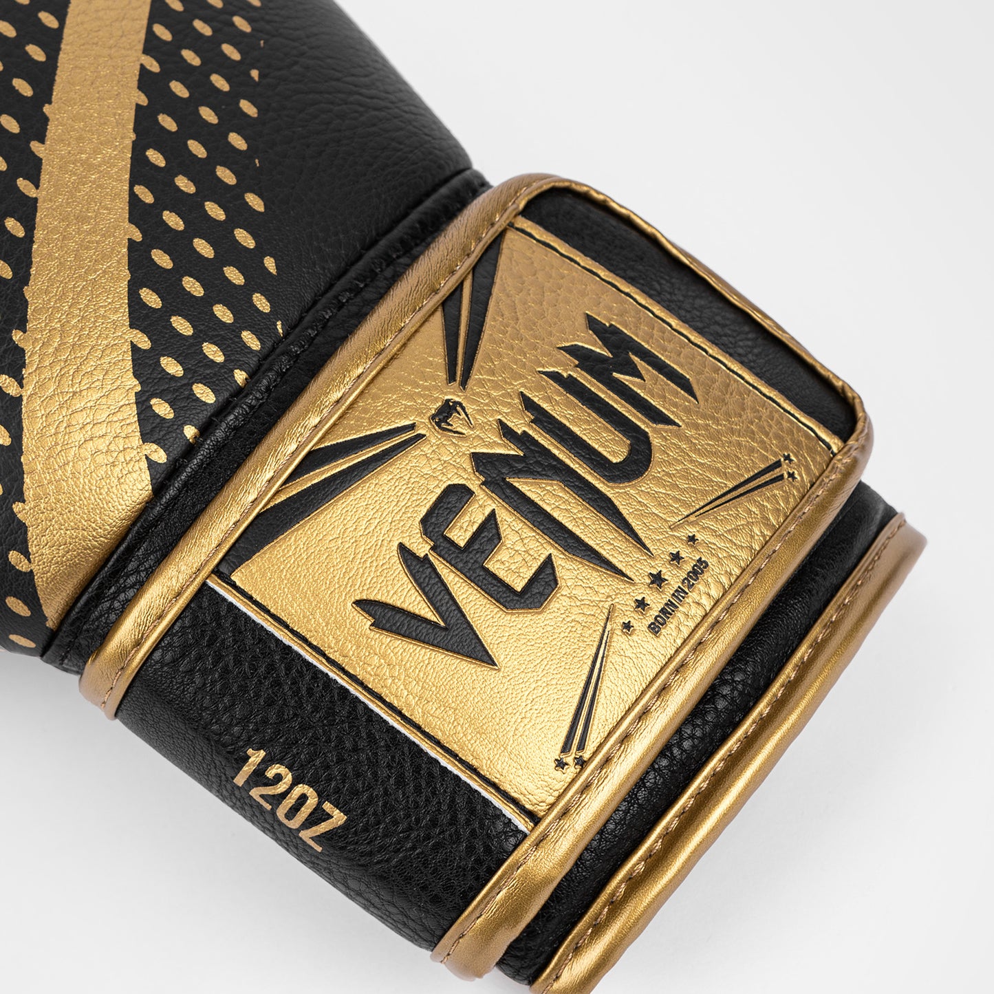 Guantoni da boxe Venum Lightning – Oro/Nero