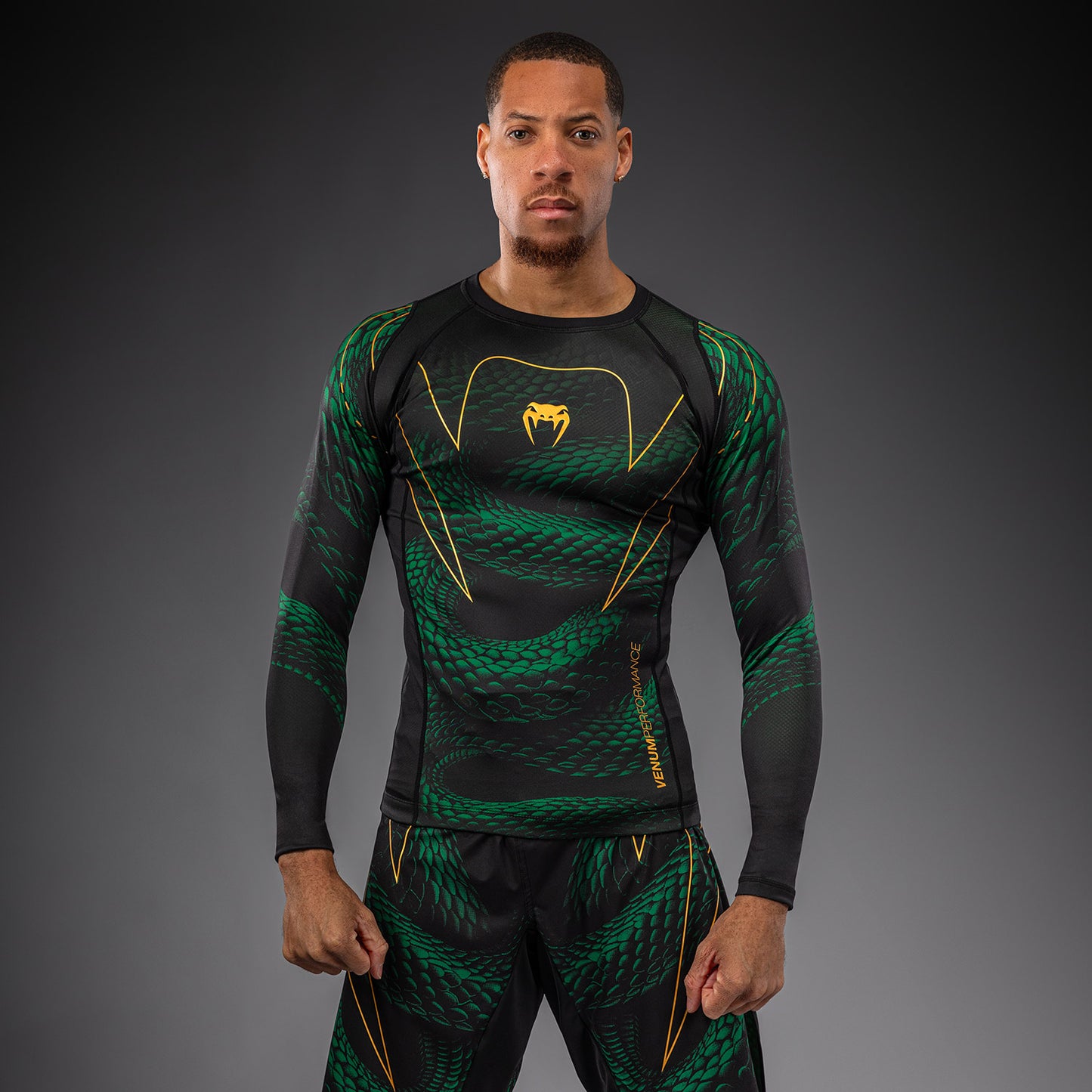 Venum Matupa Rashguard a Maniche Lunghe - Nero/Verde/Oro