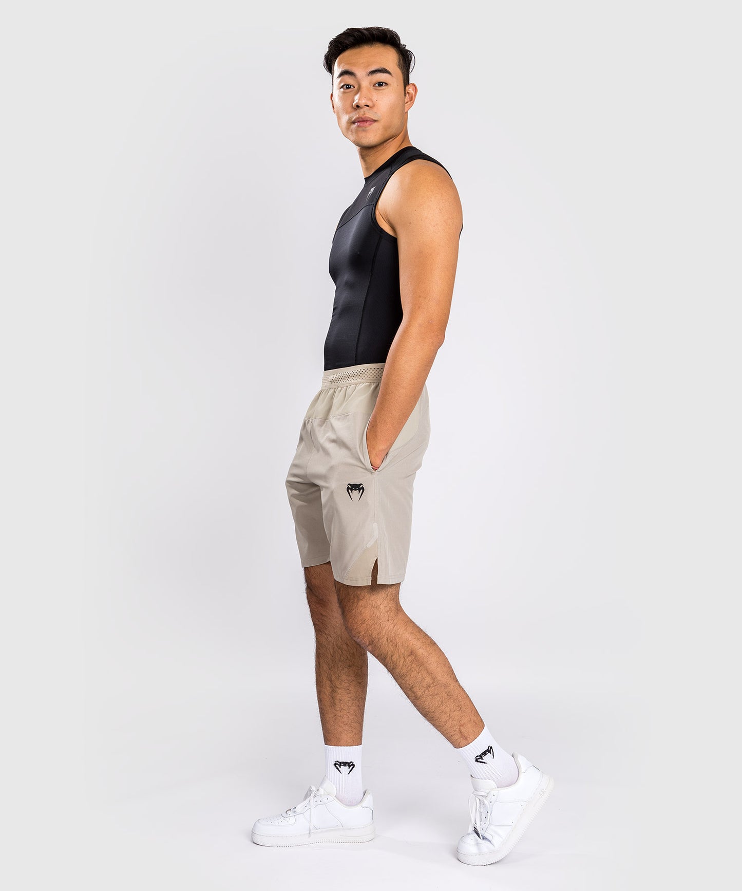 Pantaloncini da allenamento Venum G-Fit Air - Sabbia