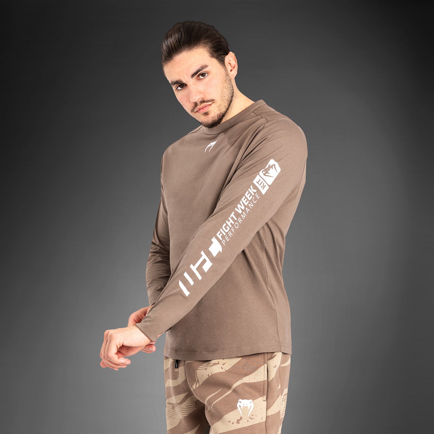 UFC Adrenaline by Venum Fight Week Maglietta A Manica Lunga da Uomo - Bronzo
