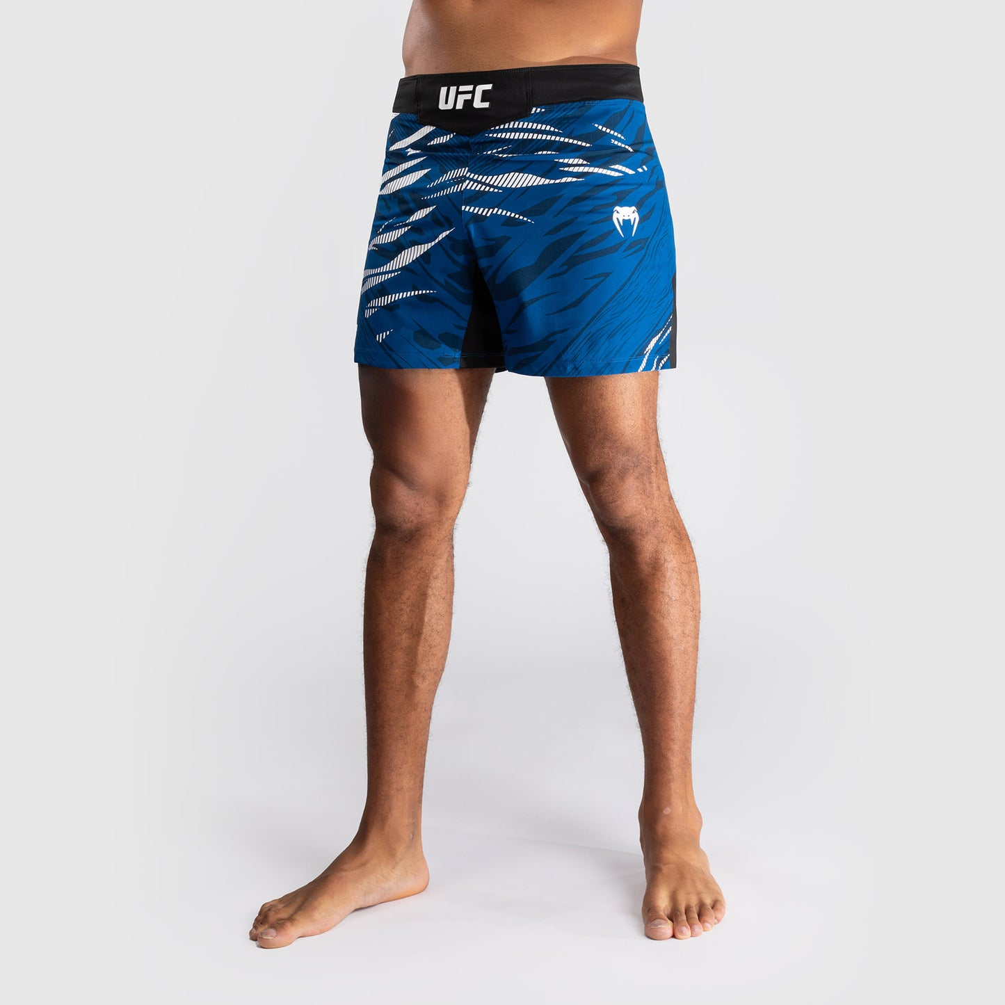 UFC Fusion by Venum Personalizzati Authentic Fight Night Shorts da Lotta per Uomo - Fit Corto - Blu