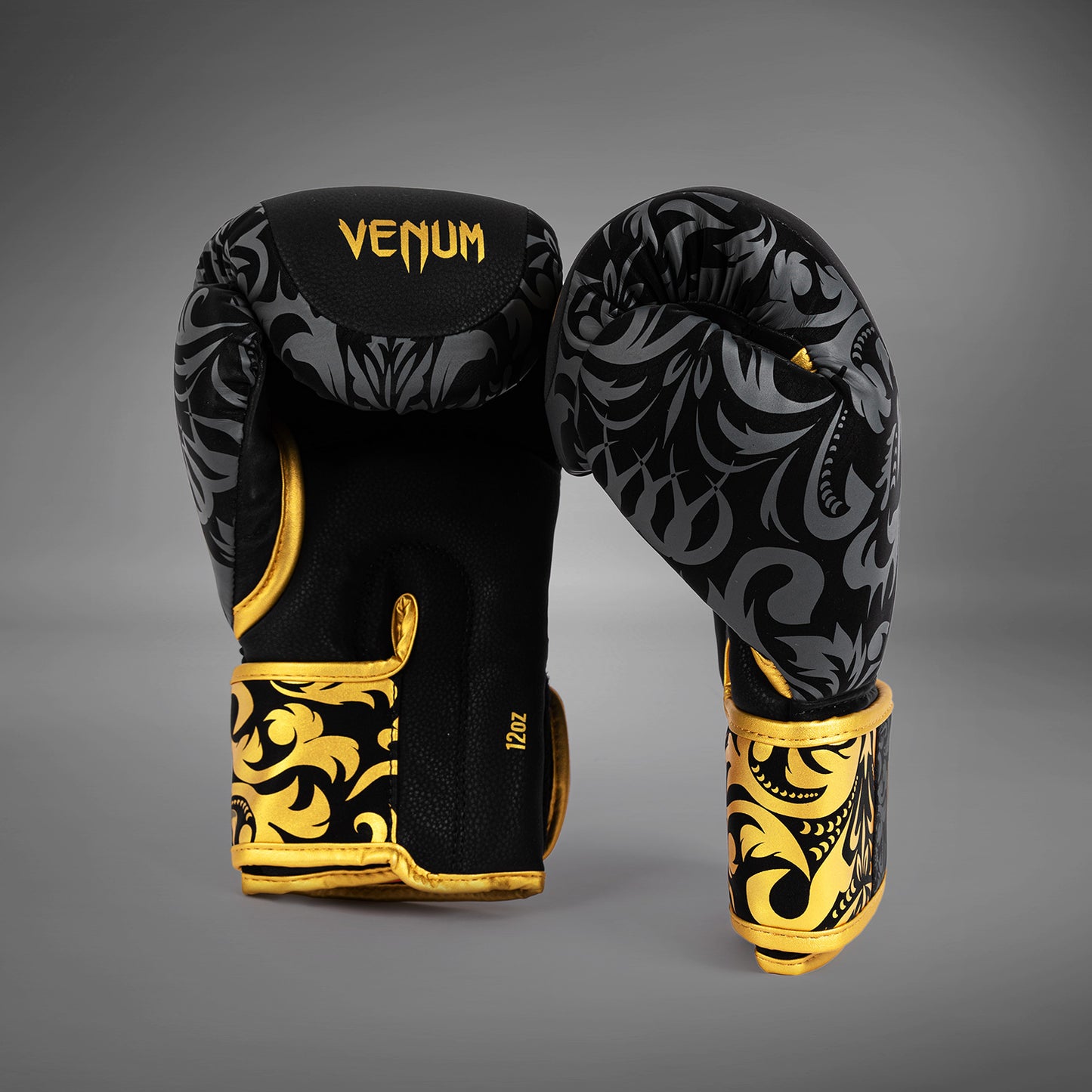Venum x Topuria Unmatched Edition Guanti da Boxe - Nero/Oro