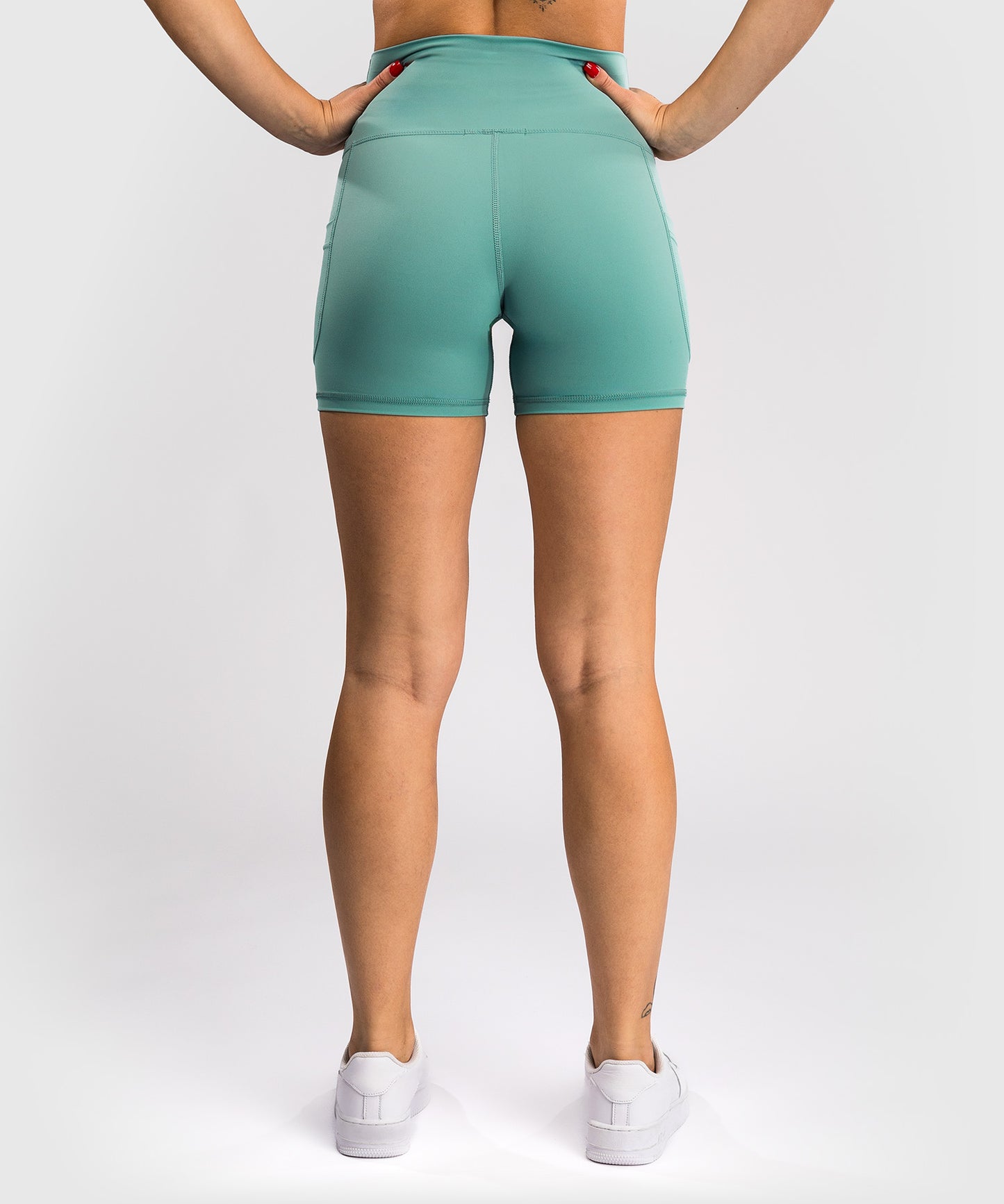 Venum Essential Bike Shorts da Donna - Verde Acqua