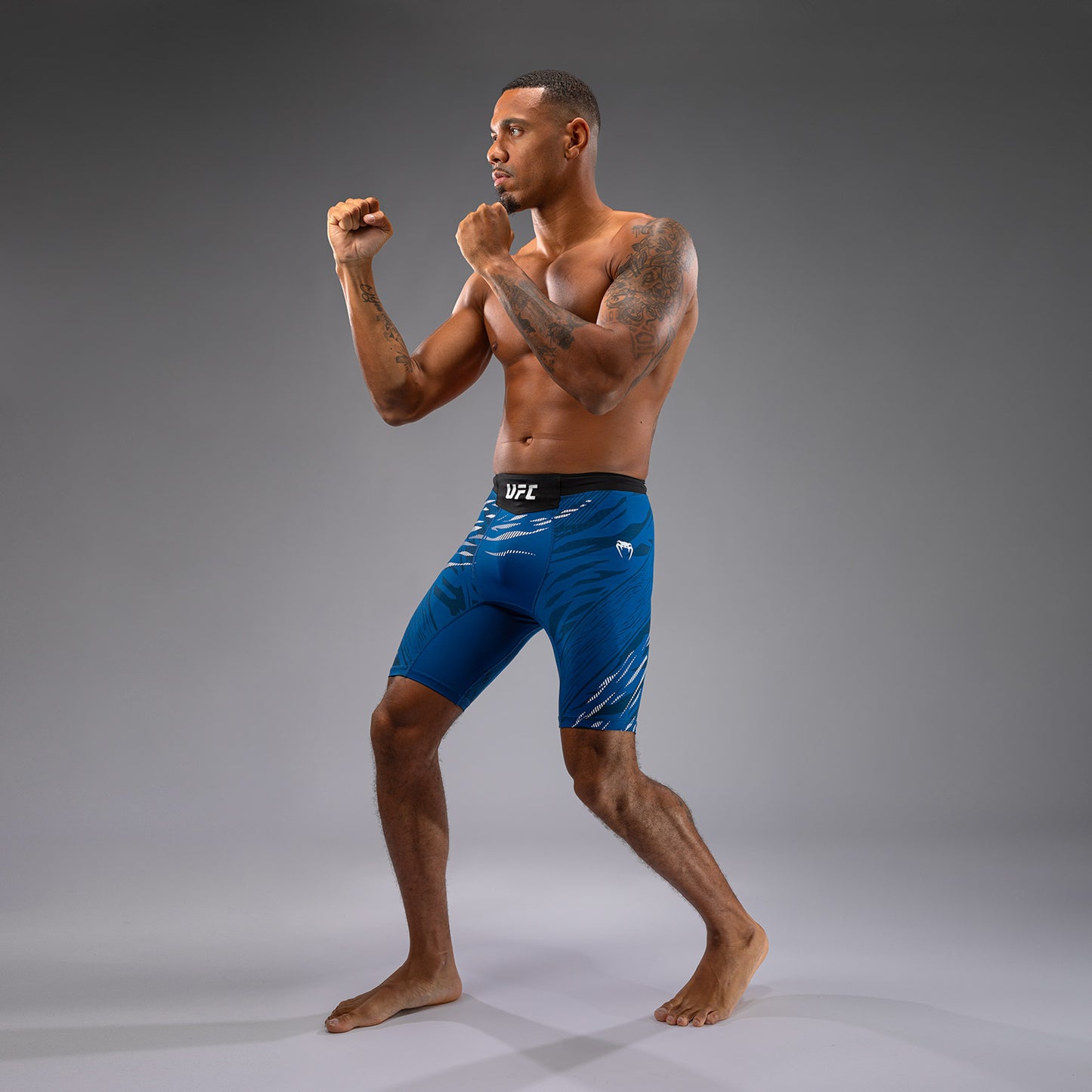 UFC Fusion by Venum Personalizzati Authentic Fight Night Vale Tudo Shorts per Uomo - Blu