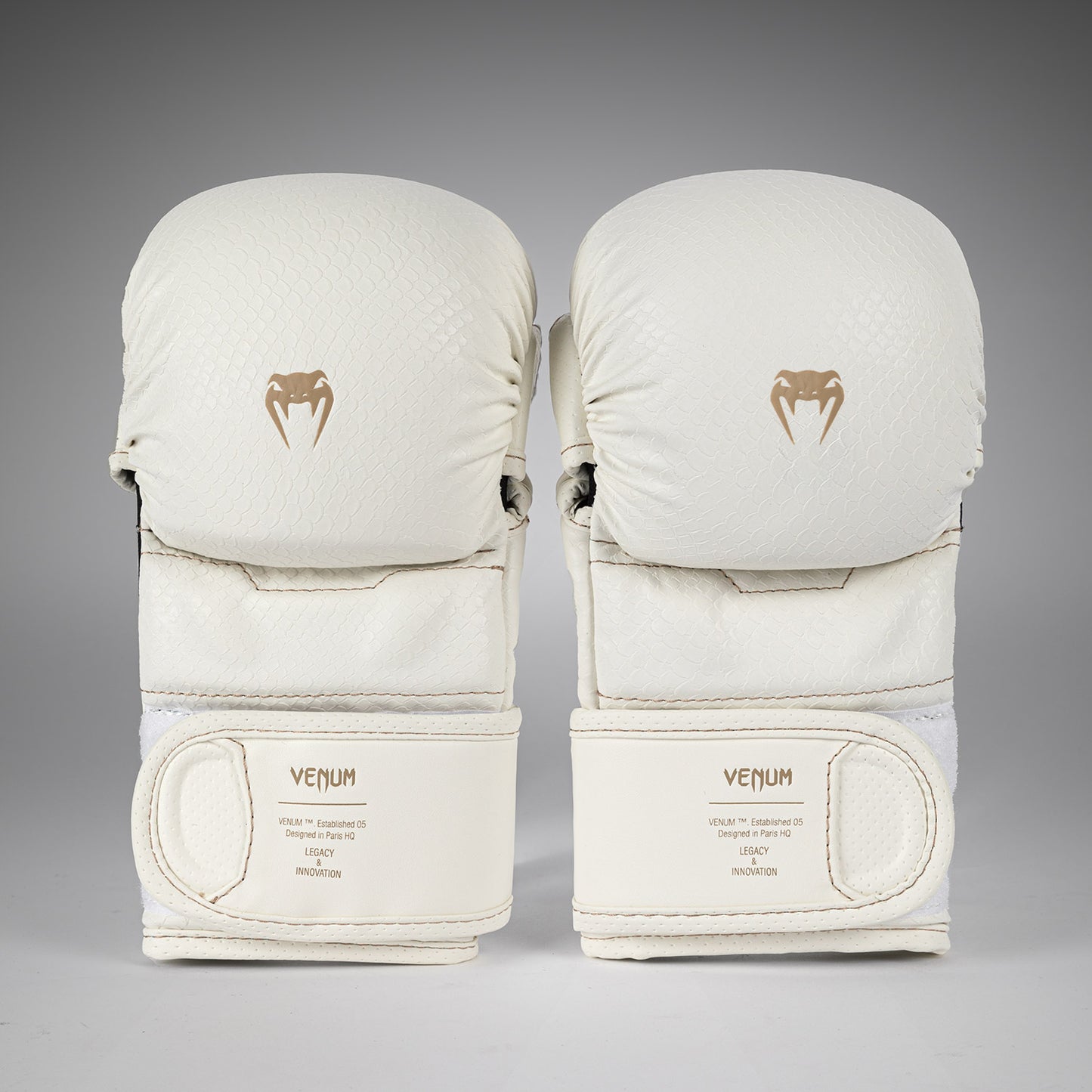 Venum Impact Evo Scales Guanti da MMA per Allenamento – Avorio