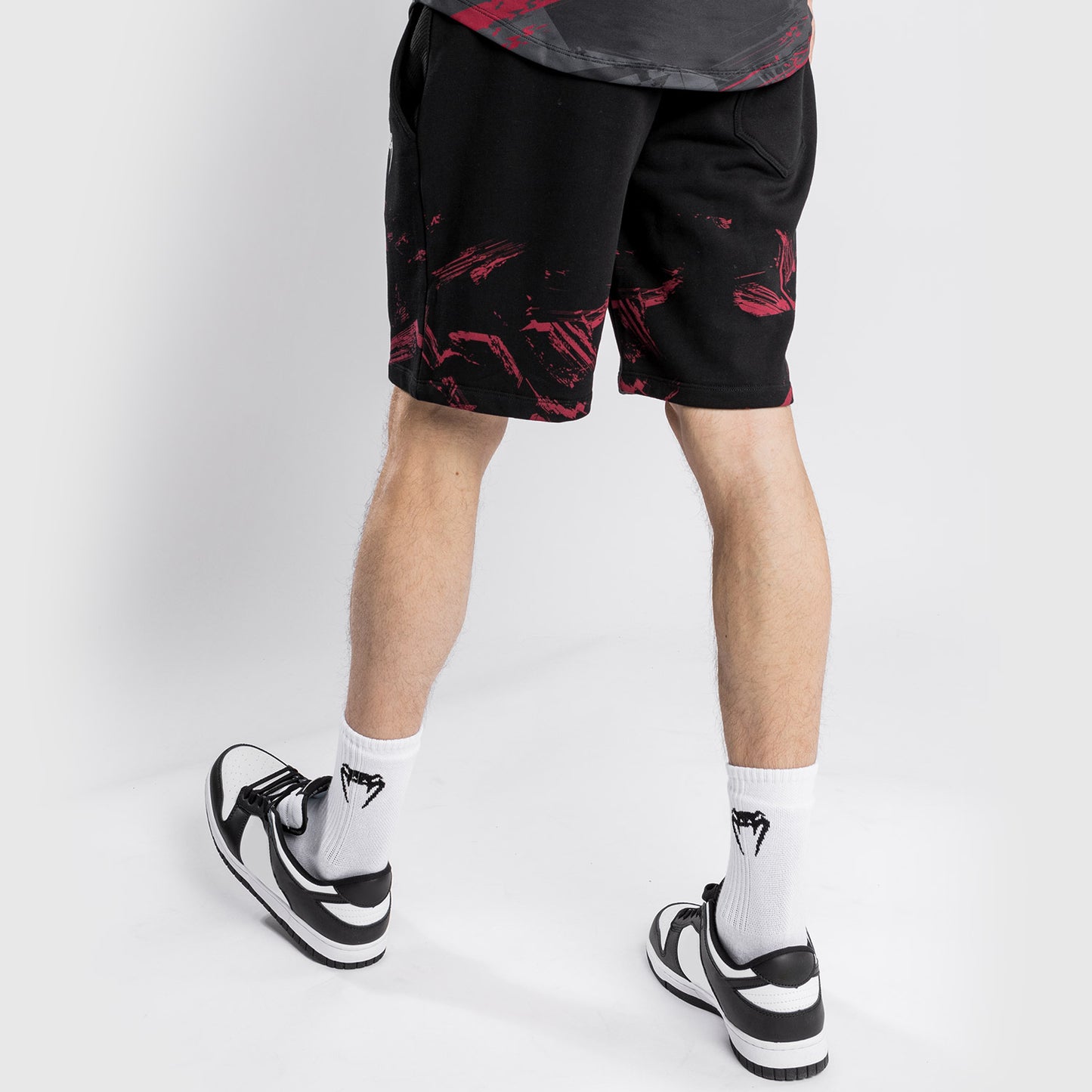 Venum UFC Authentic Fight Week Pantaloncini 2.0 da Uomo – Nero/Rosso