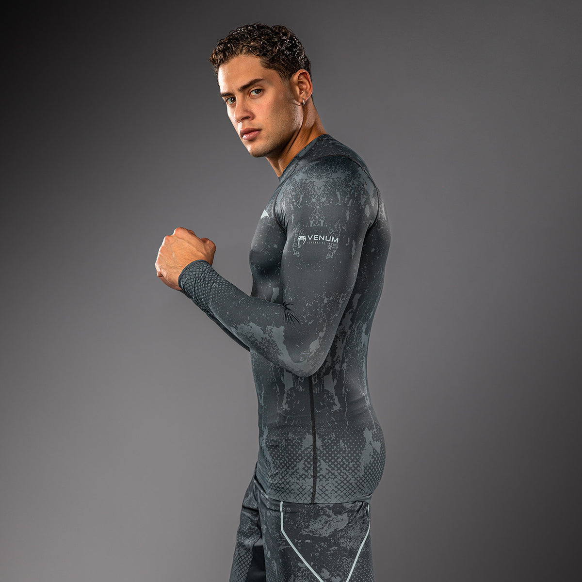 Venum x Batman Rashguard a maniche lunghe - Nero/Grigio/Rosso