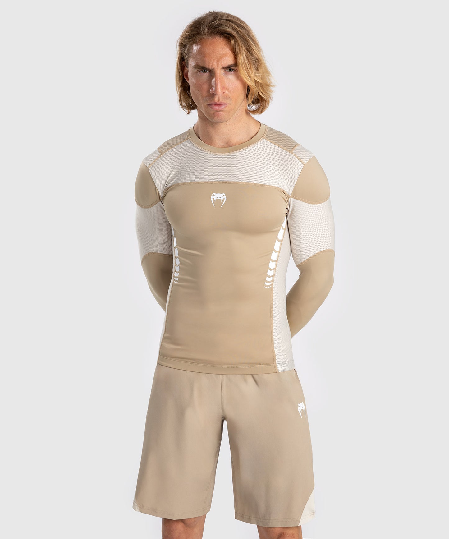 Venum Tempest Rashguard a Maniche Lunghe per Uomo - Beige/Sabbia