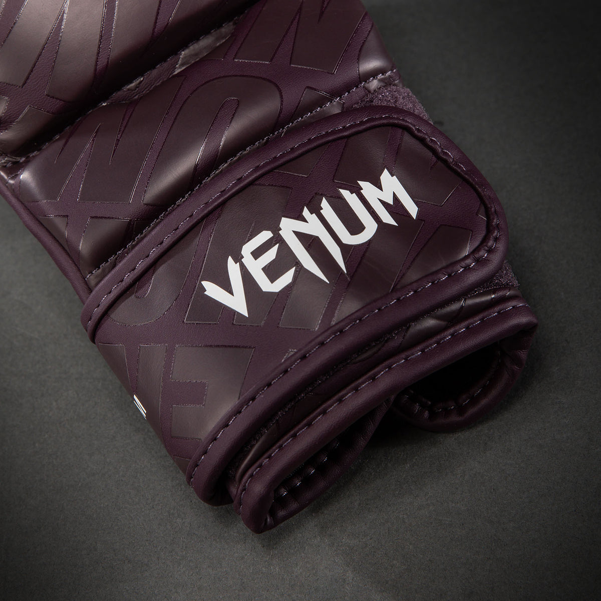 Venum Contender 1.5 XT 3D Guanti da Sparring - Viola Scuro