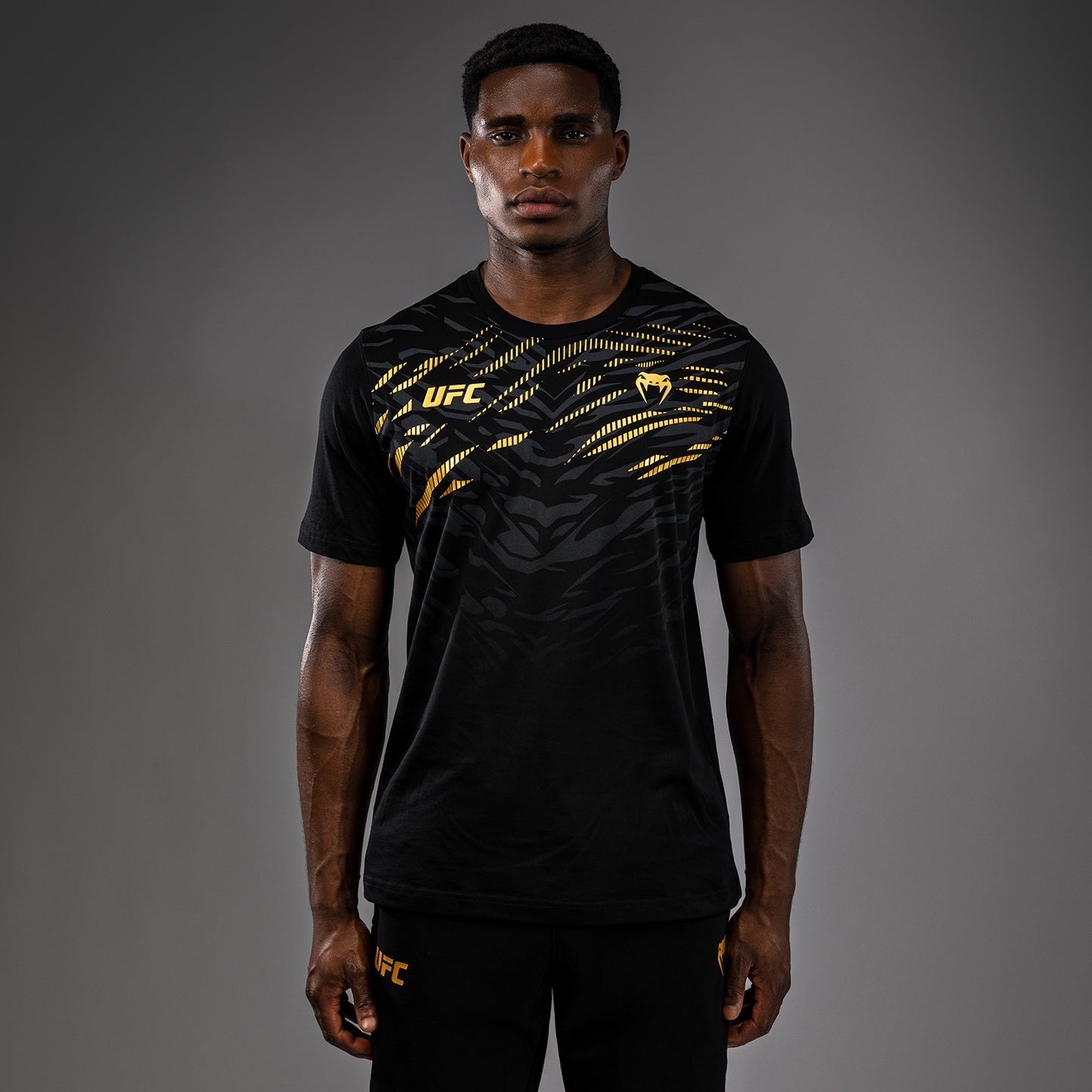 UFC Fusion by Venum Replica Maglietta a Manica Corta per Uomo - Champion