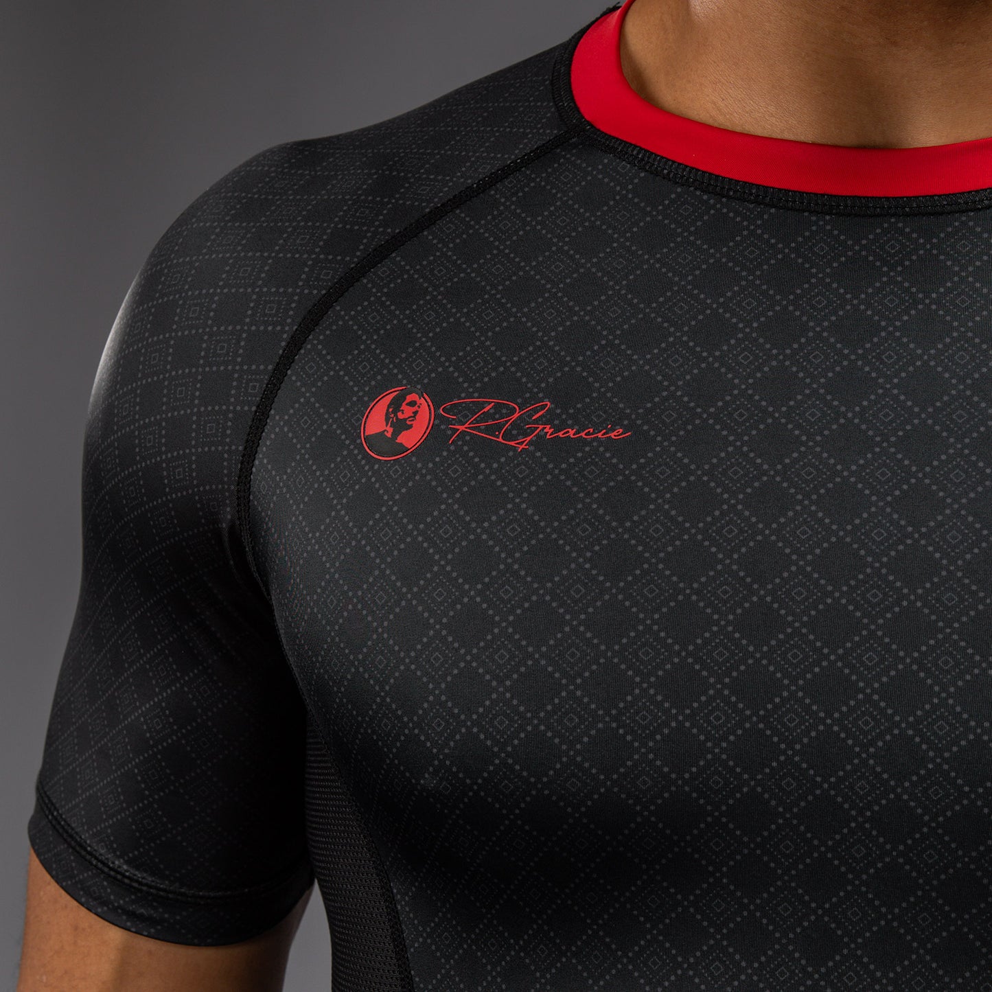 Venum x Roger Gracie Signature Rashguard a Maniche Corte - Nero/Rosso