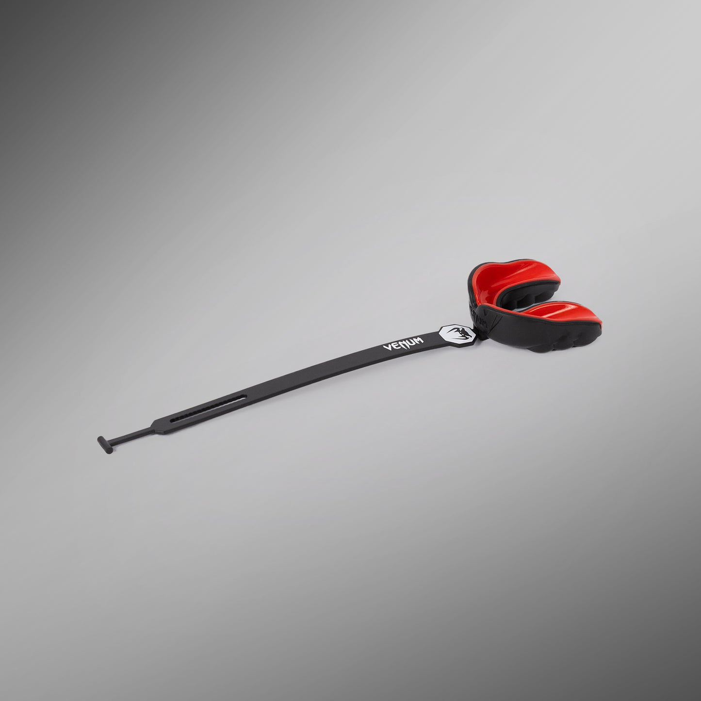 Venum Challenger Paradenti con cinghia/senza cinghia - Nero/Rosso